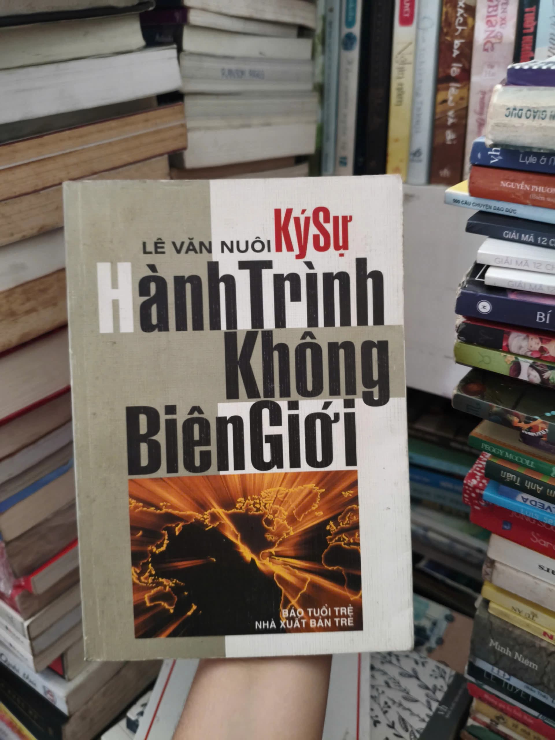 Hành trình không biên giới - Lê Văn Nuôi - Image 1