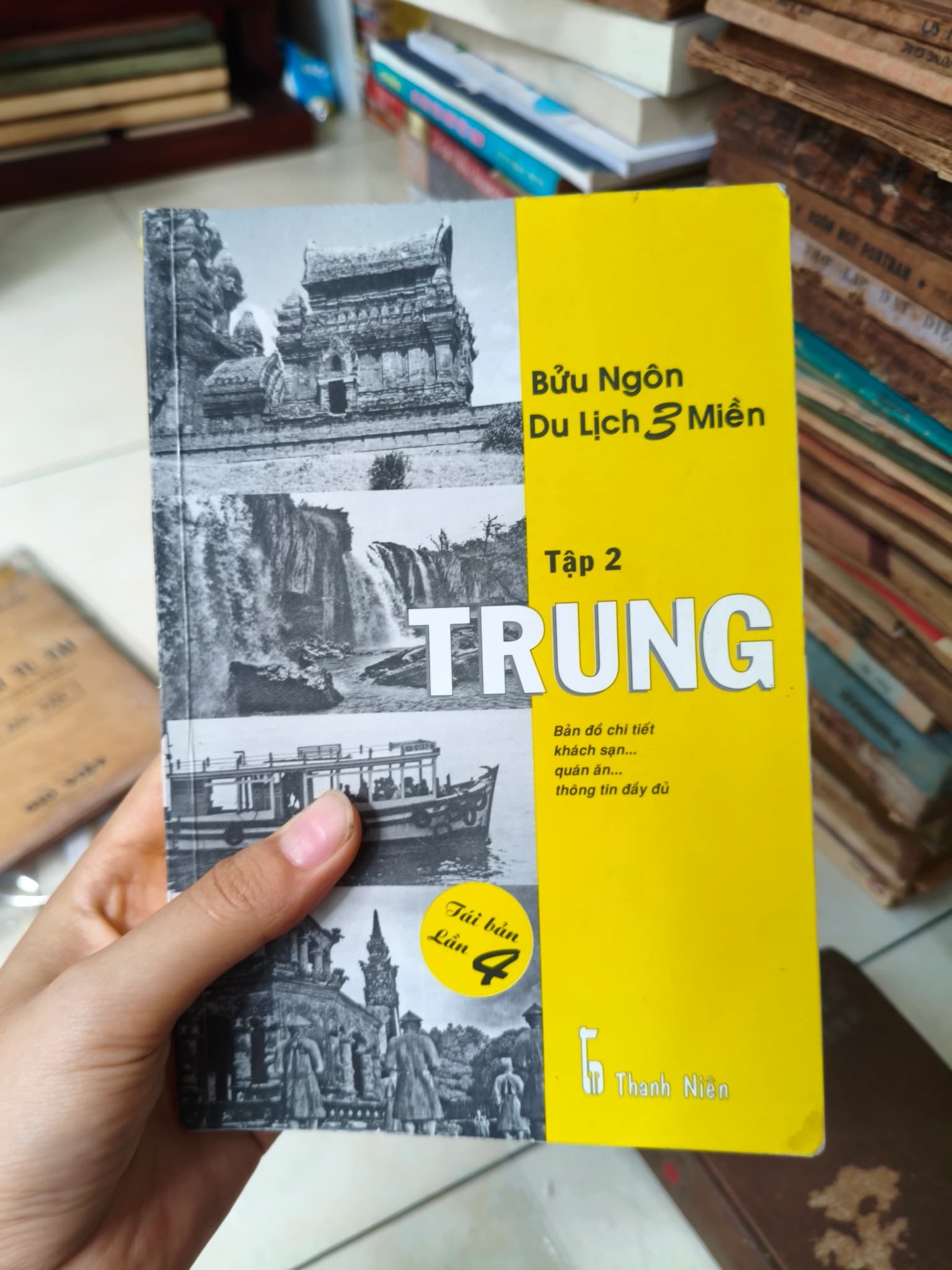 Du lịch 3 miền tập 2 - Image 1