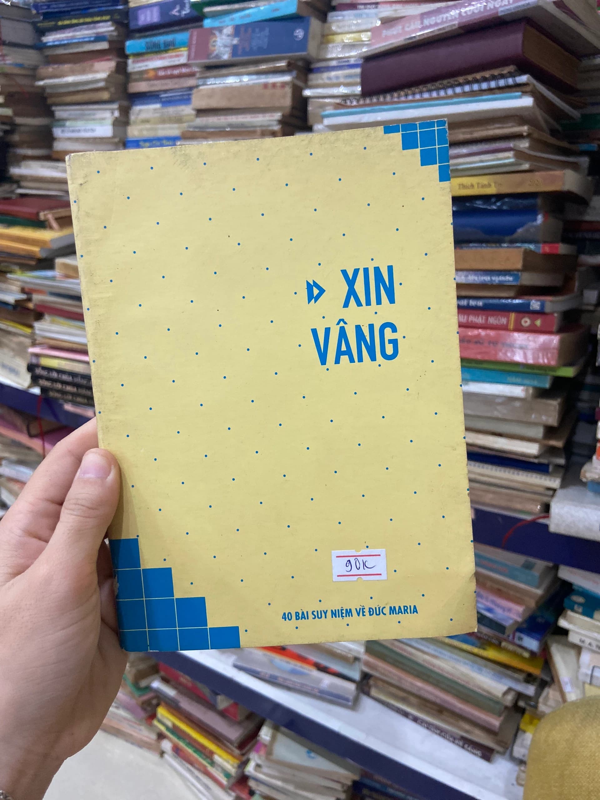 Xin Vâng - 40 Bài suy niệm về Đức Maria - Image 1