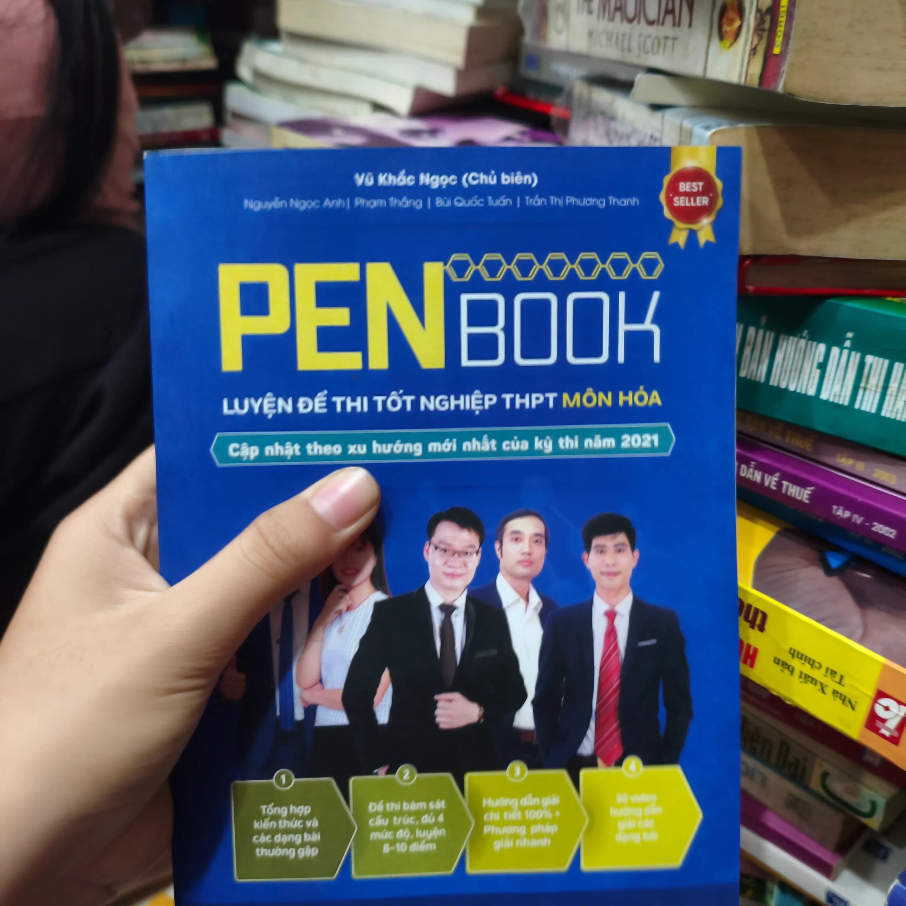 Penbook - Luyện Đề Thi Tốt Nghiệp THPT Môn Hóa - Image 1