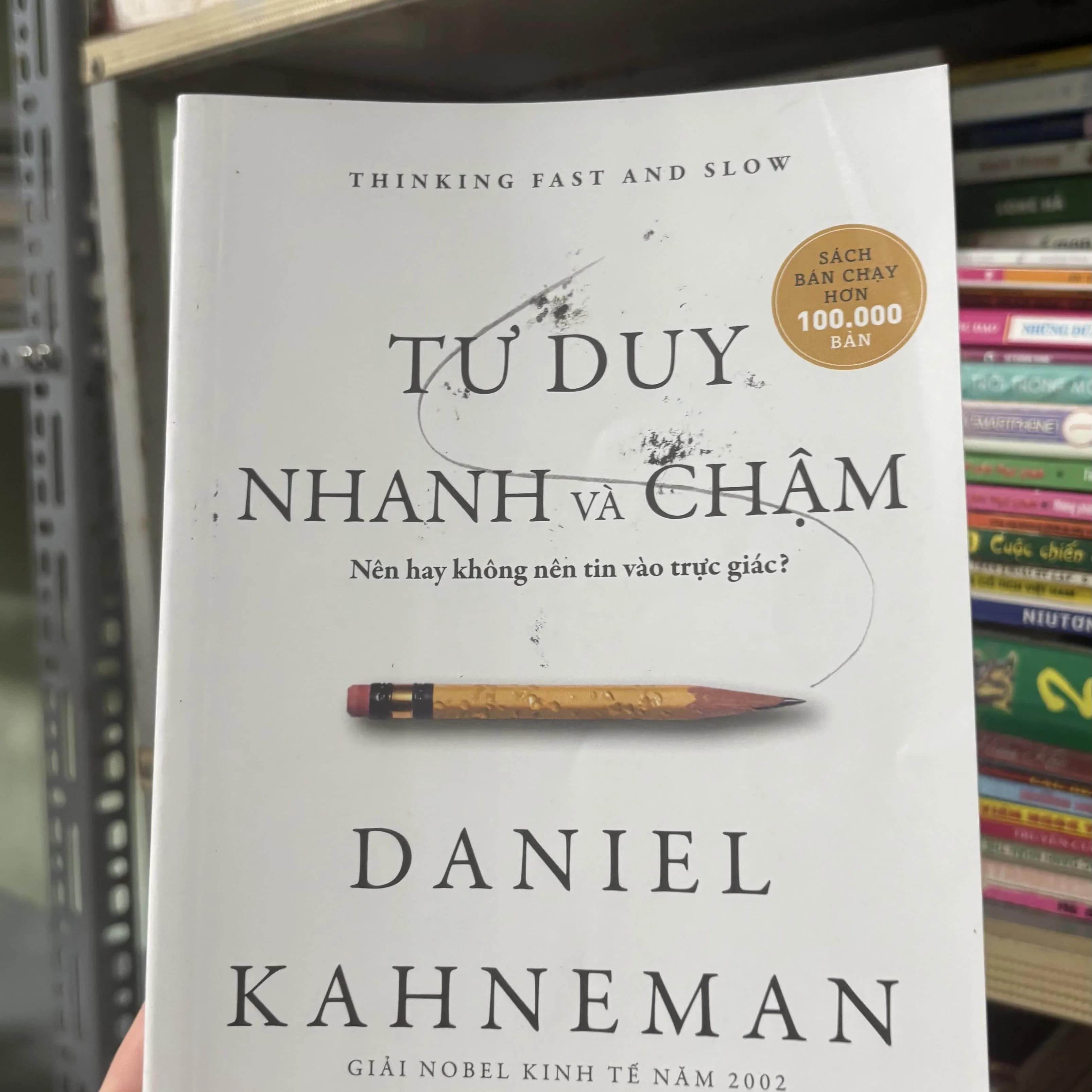 Tư duy nhanh hay chậm - Image 1