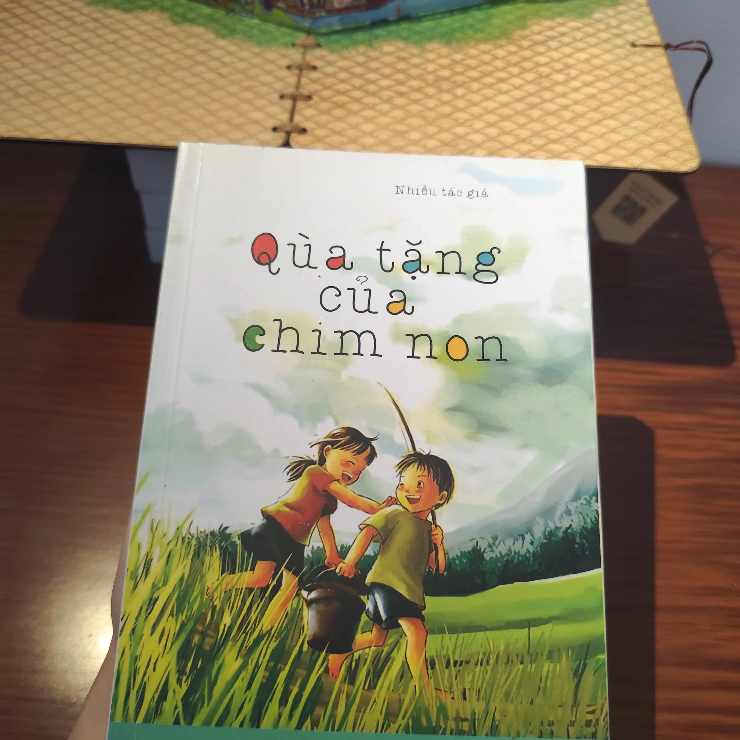 Quà tặng của chim non - Image 1