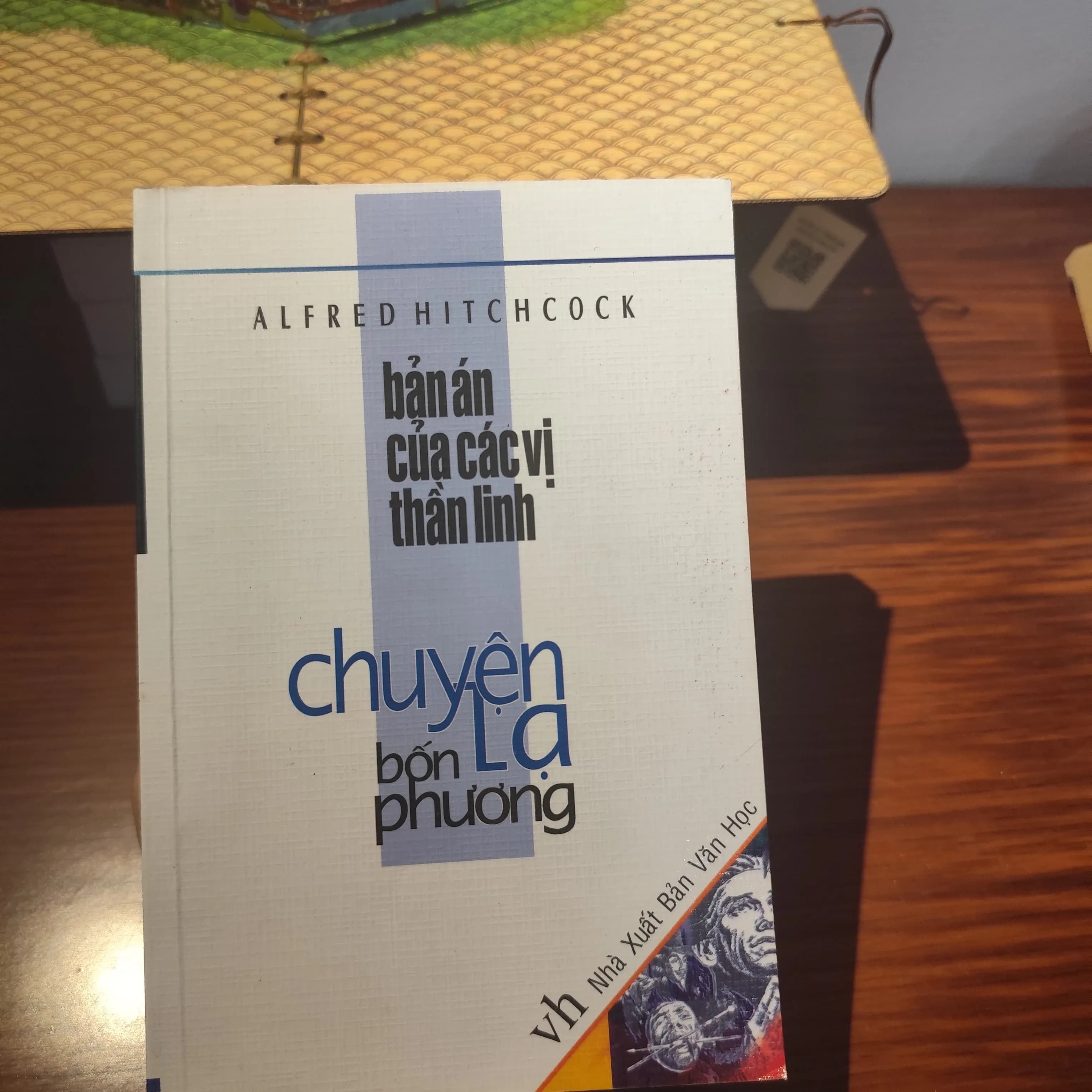 Bản án của các vị thần linh - Image 1