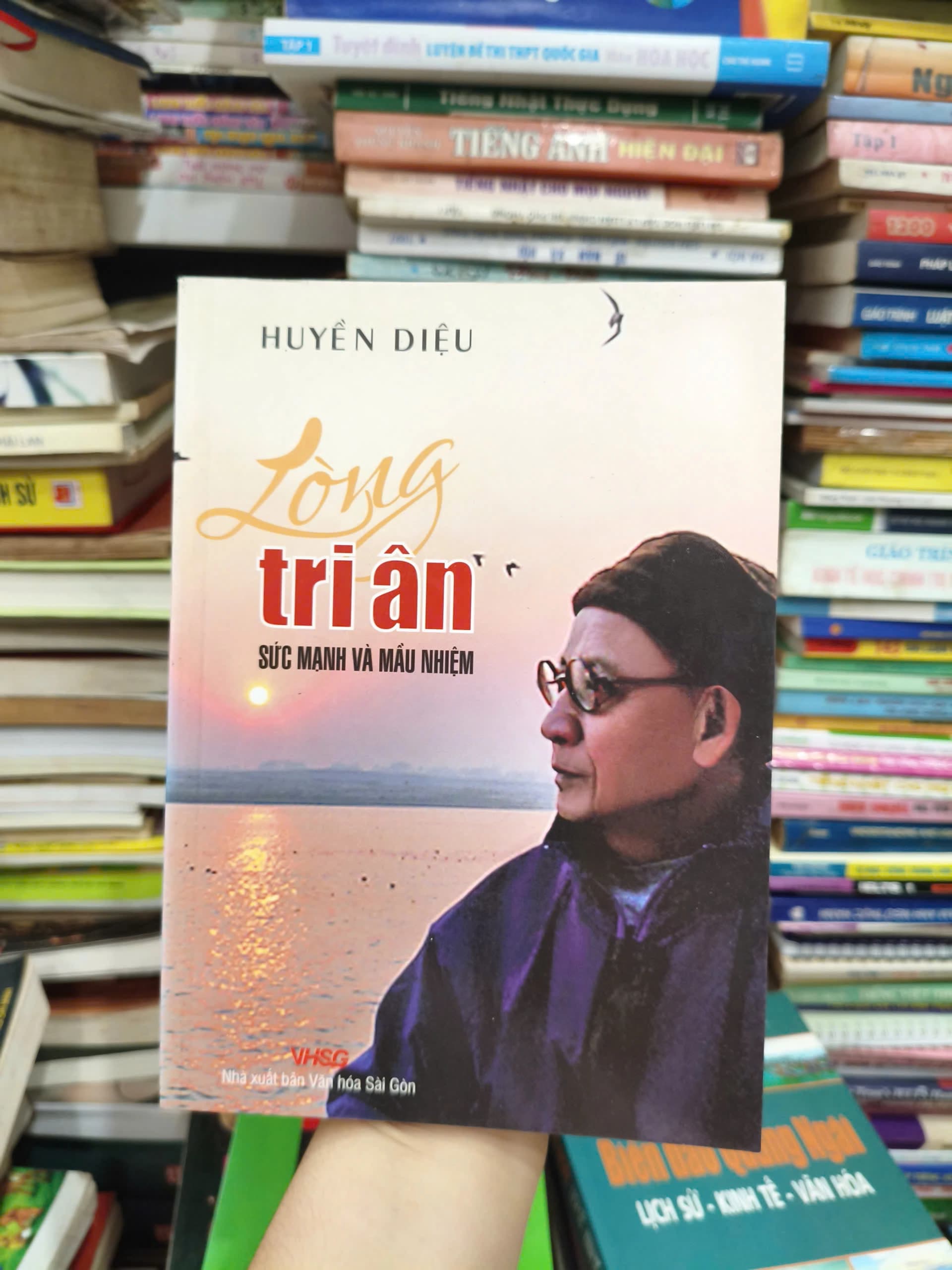 Lòng Tri Ân - Huyền Diệu - Image 1