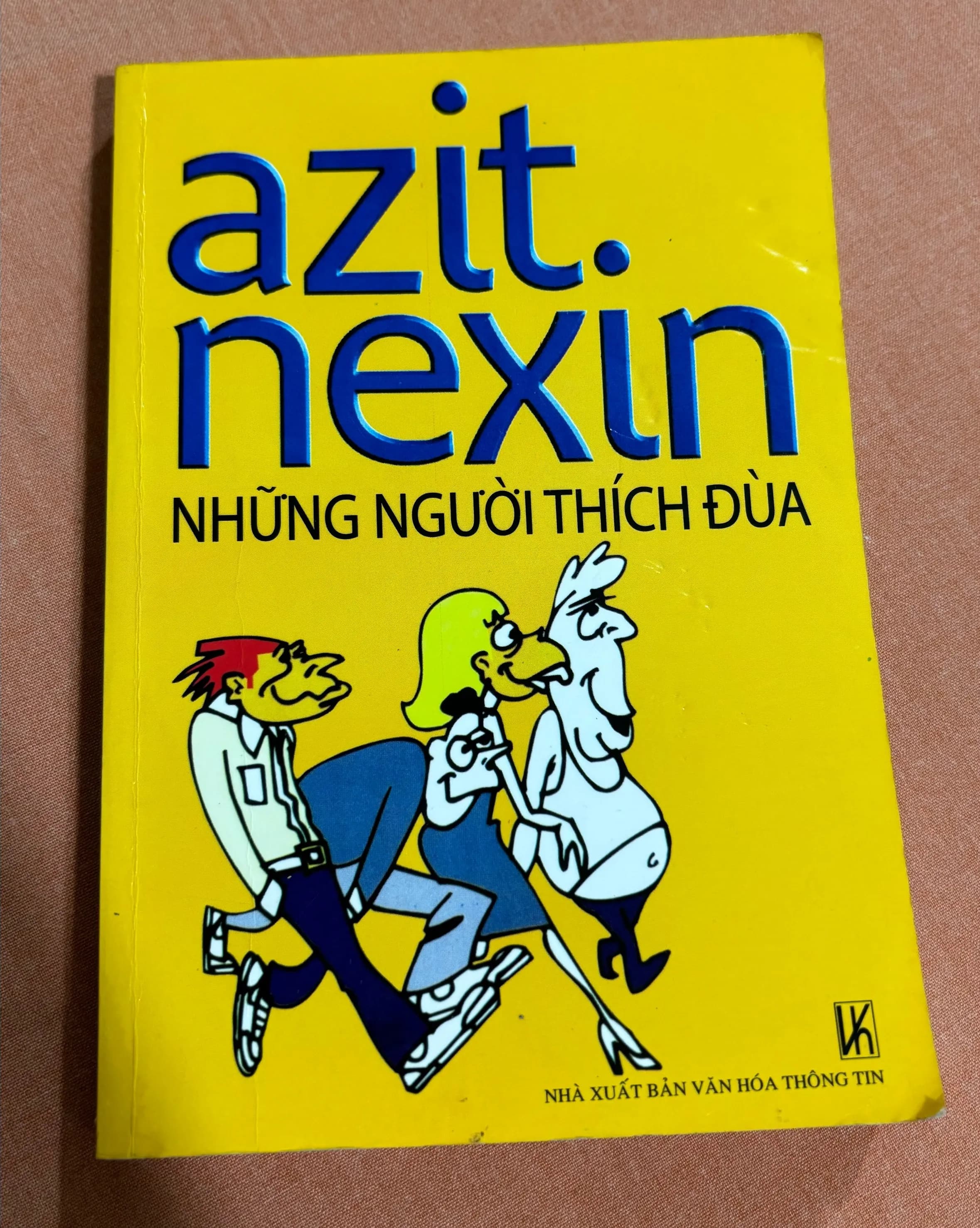 Azit Nexin Những người thích đùa - Image 1