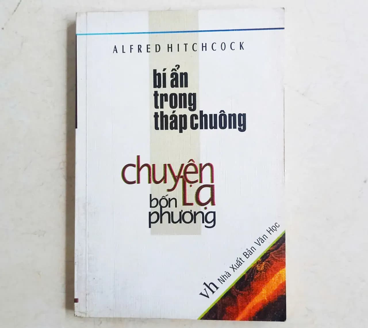 Bí ẩn trong tháp chuông - Image 1