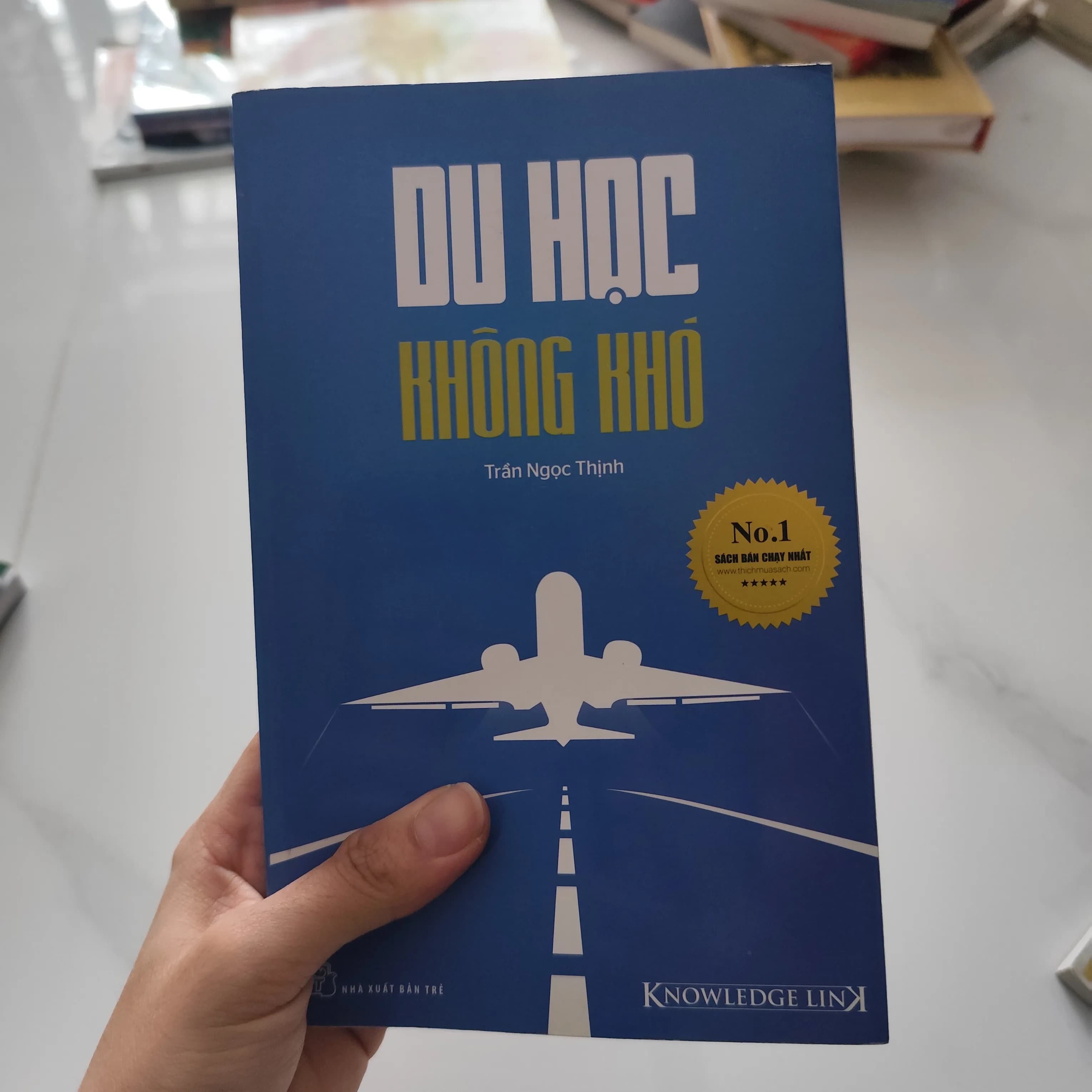 Du học không khó- Trần Ngọc Thịnh - Image 1
