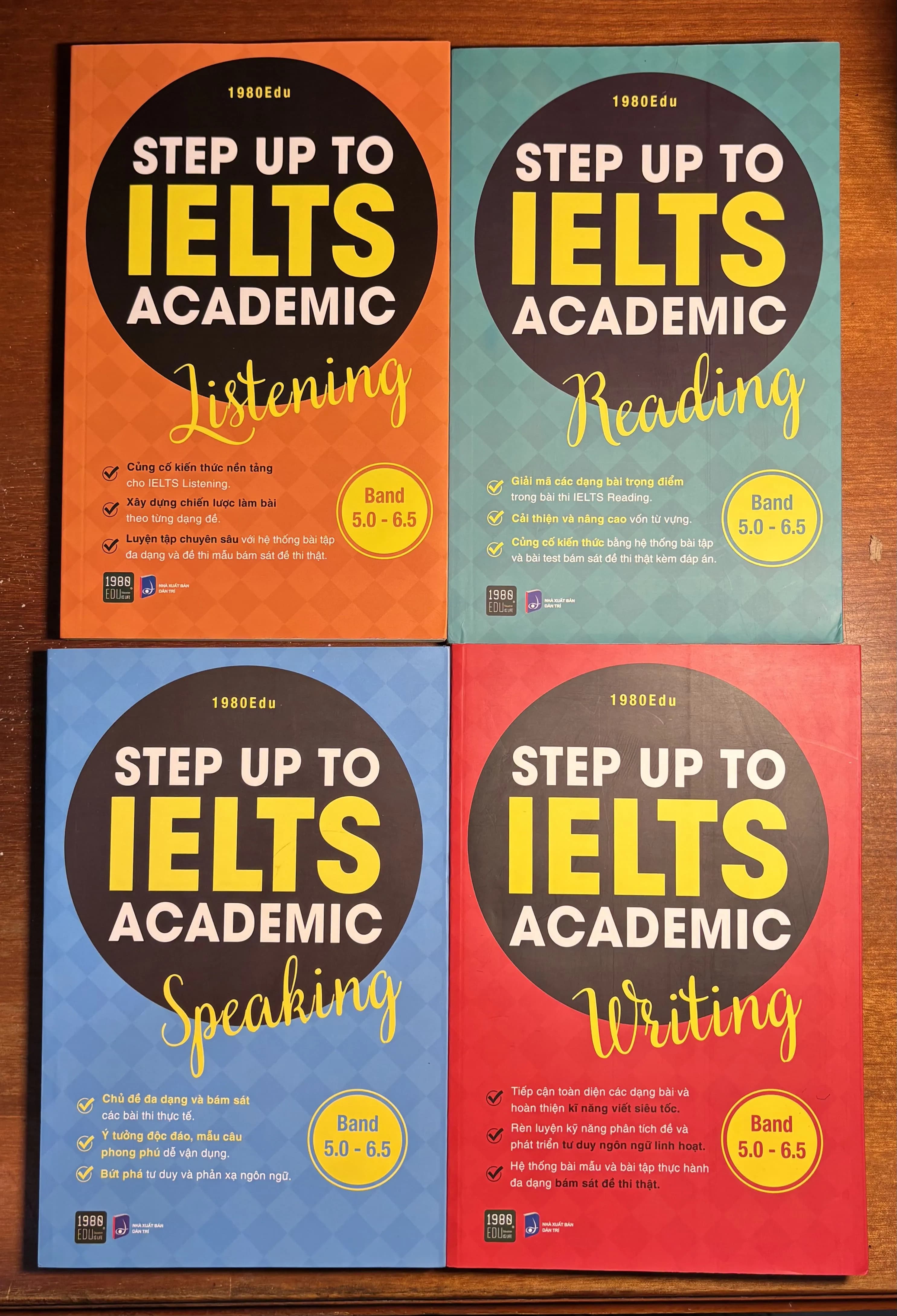 Combo 4 quyển Step Up To IELTS Academic - Image 1