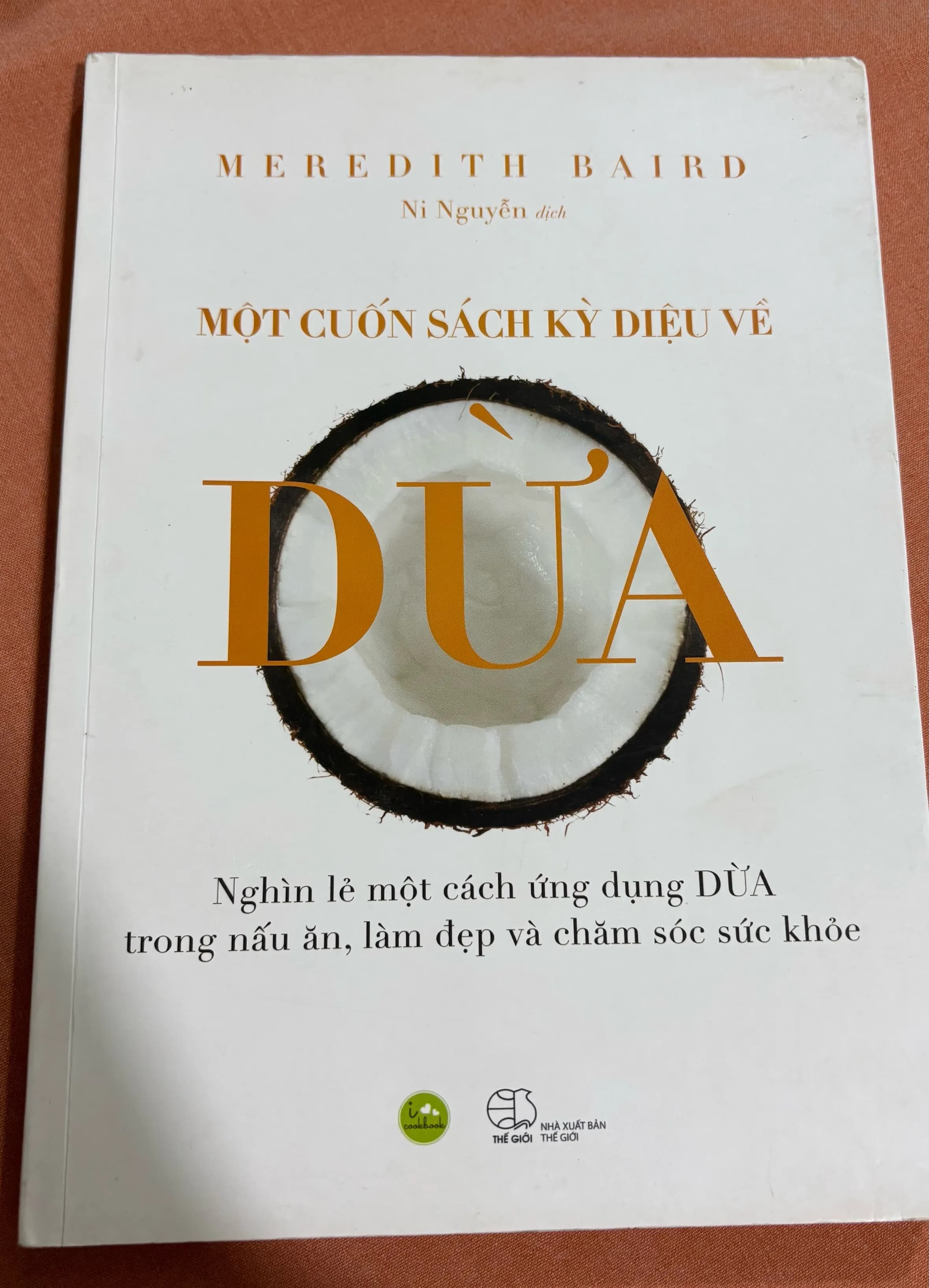 Một cuốn sách kỳ diệu về Dừa - Image 1