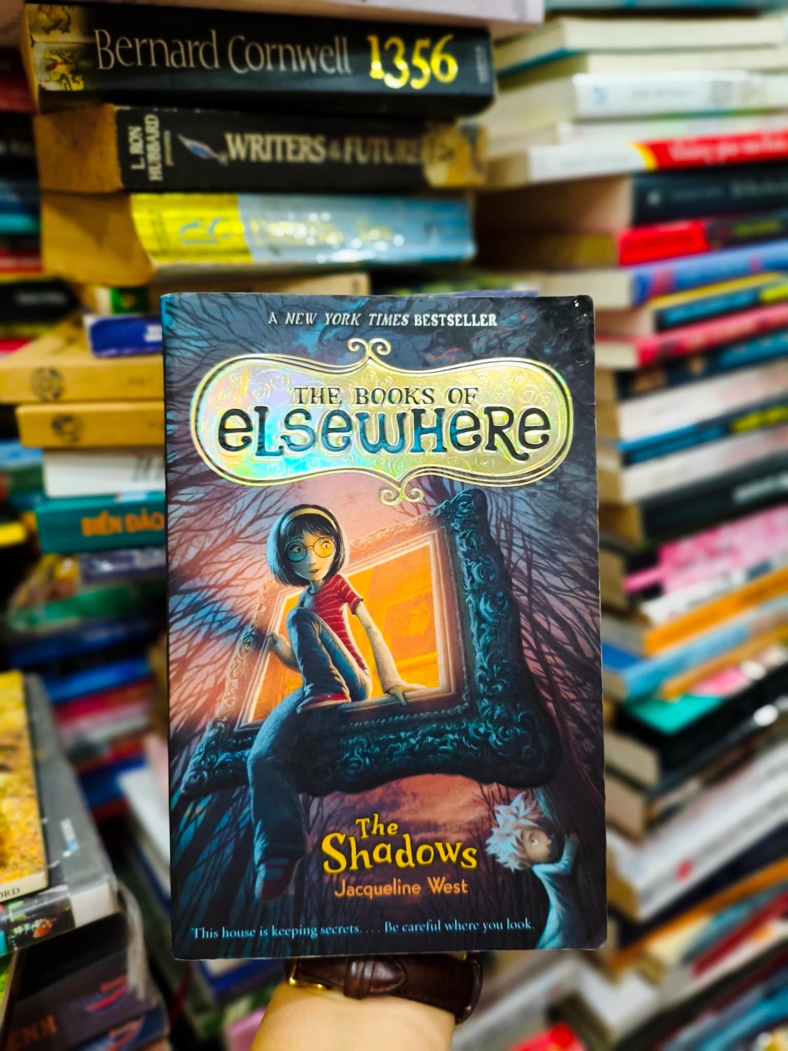 Thế books of elsewhere - Image 1