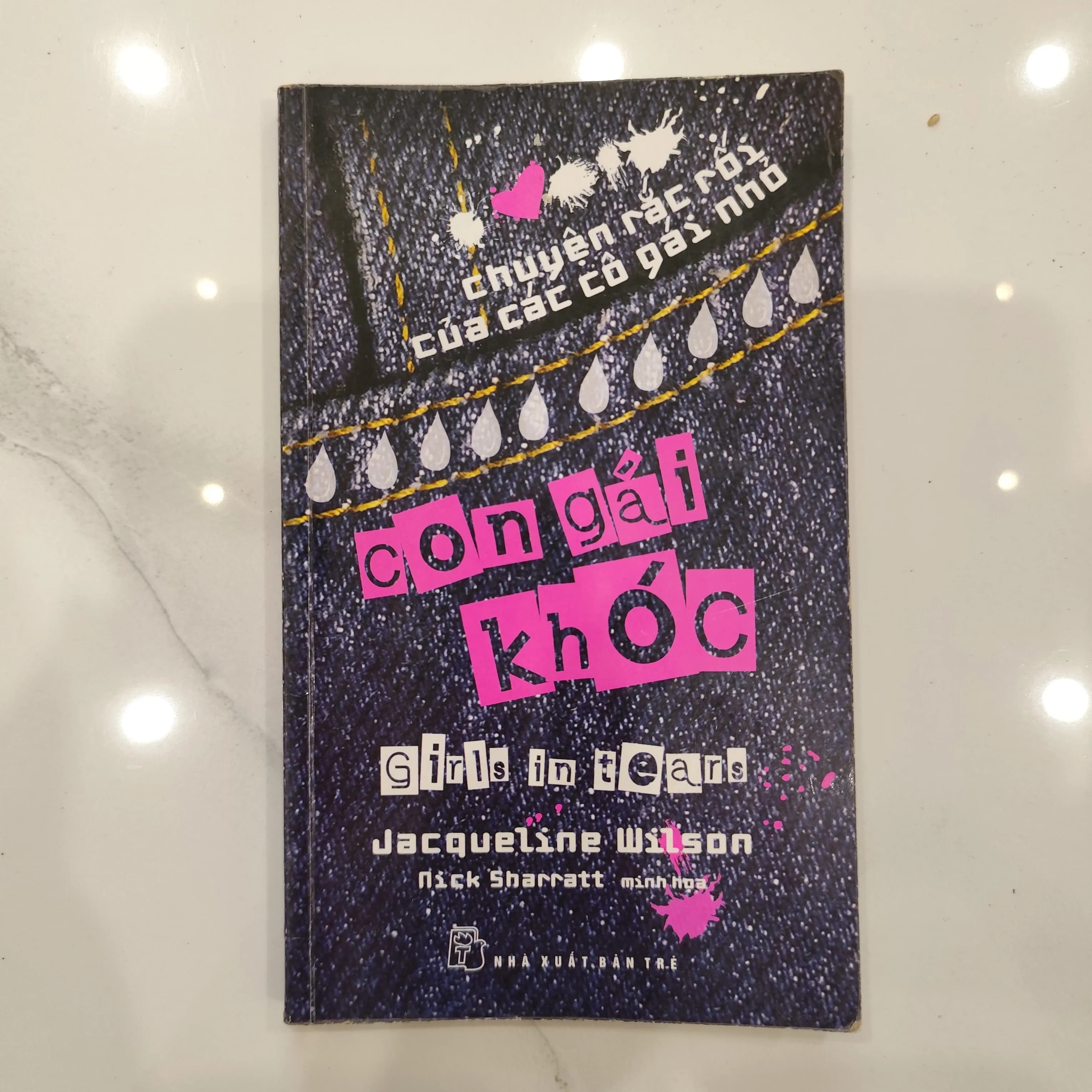 Com gái khóc - Image 1