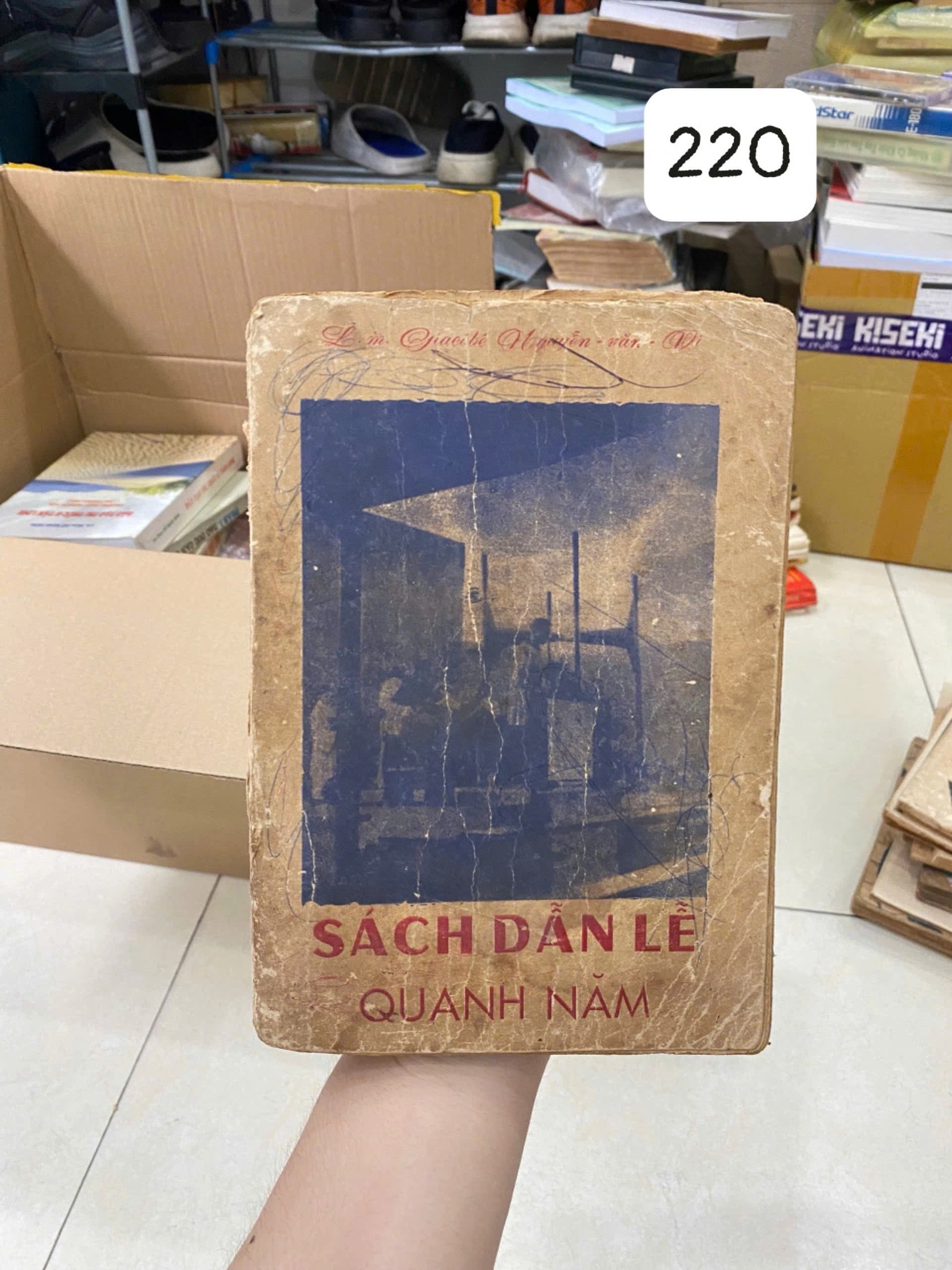 Sách Dẫn Lễ Quanh Năm - Image 1