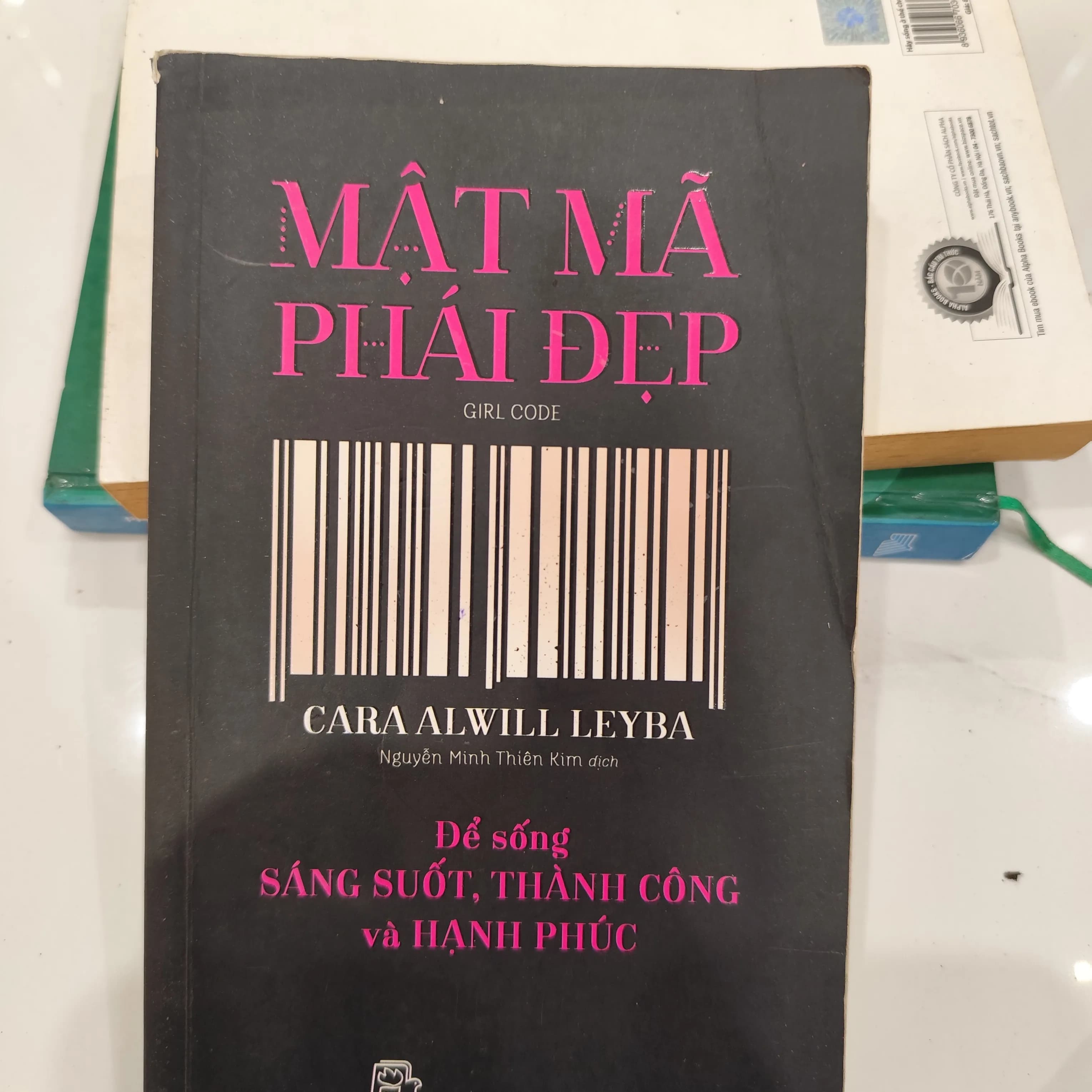 Mật mã phái đẹp - Image 1