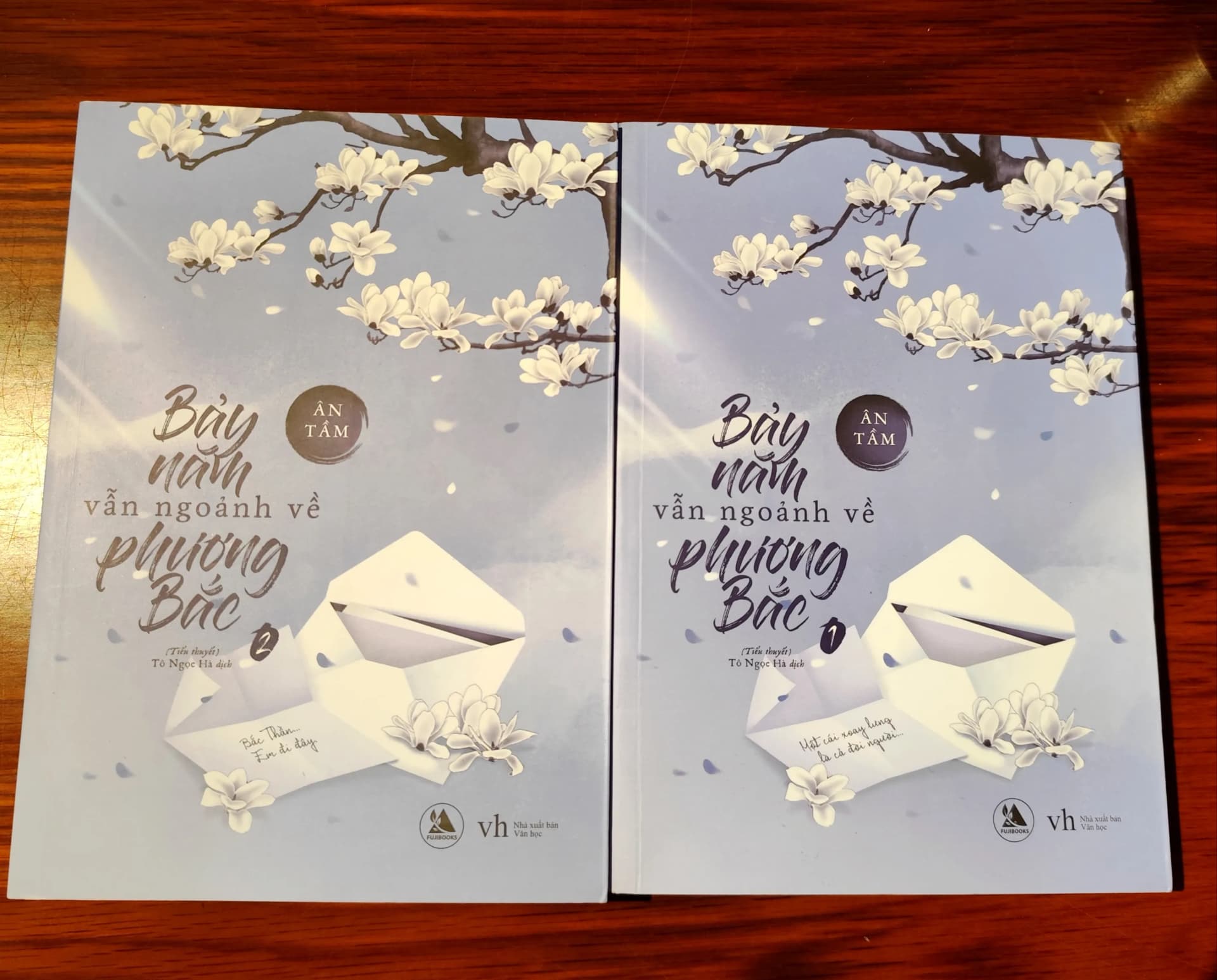 Bảy năm vẫn ngoảnh về Phương Bắc tập 1+2 - Image 1