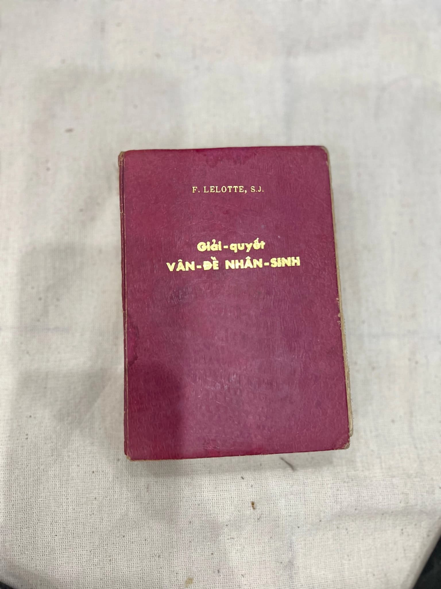 Cụ sách: Giải quyết vấn đề nhân sinh 1957 - Image 1
