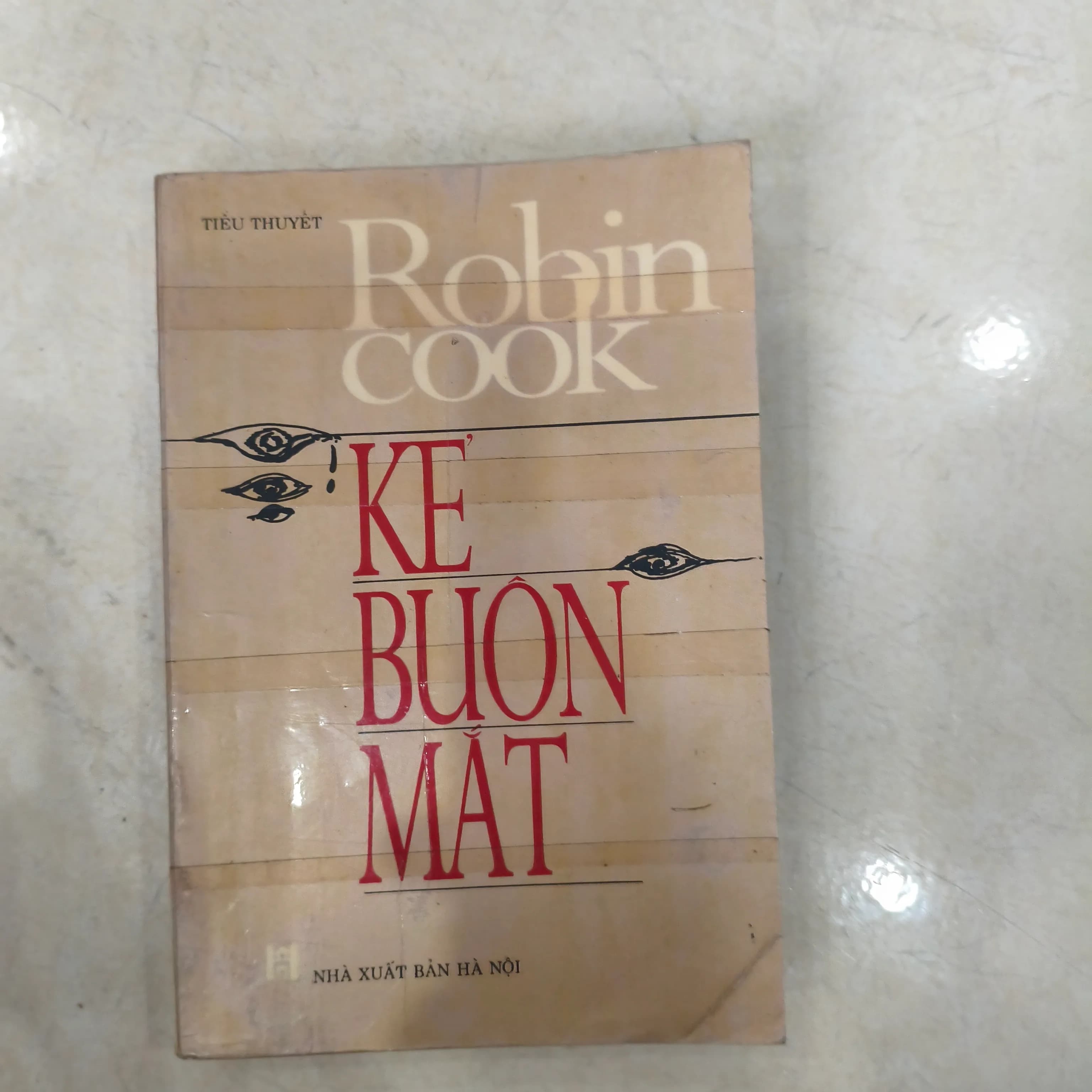 Kẻ buôn mắt - Image 1