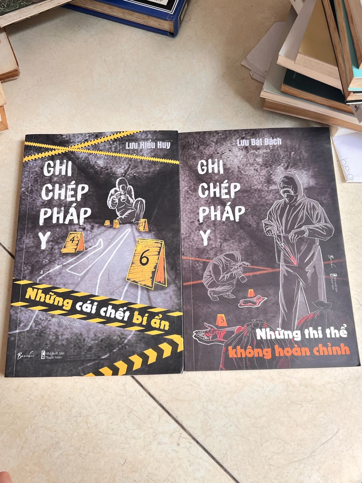 Combo 2 cuốn ghi chép pháp y - Image 1