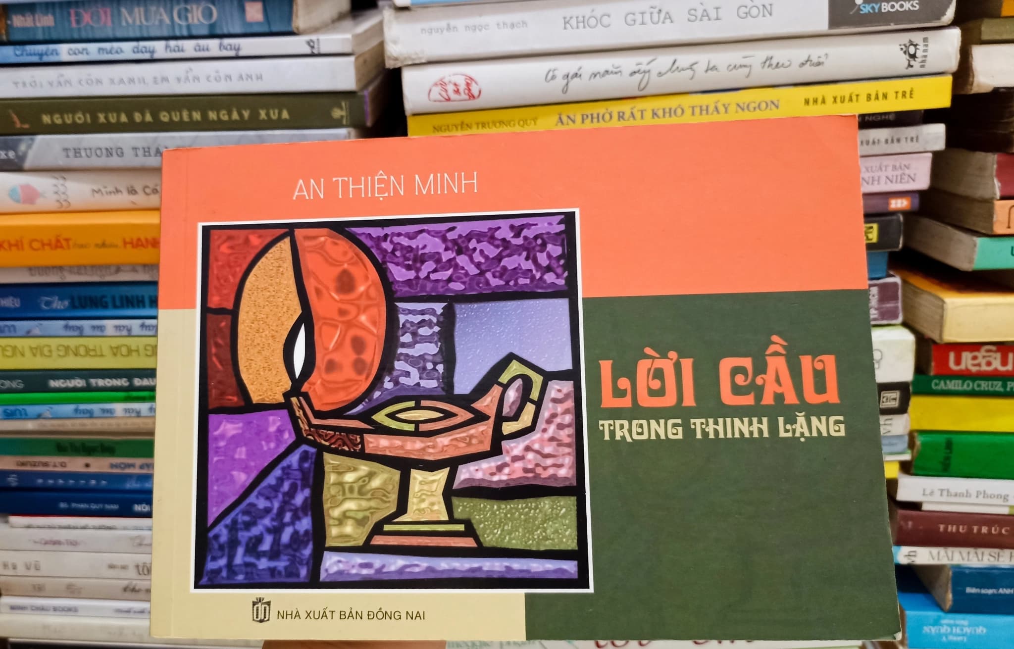 Lời cầu trong thinh lặng - Image 1