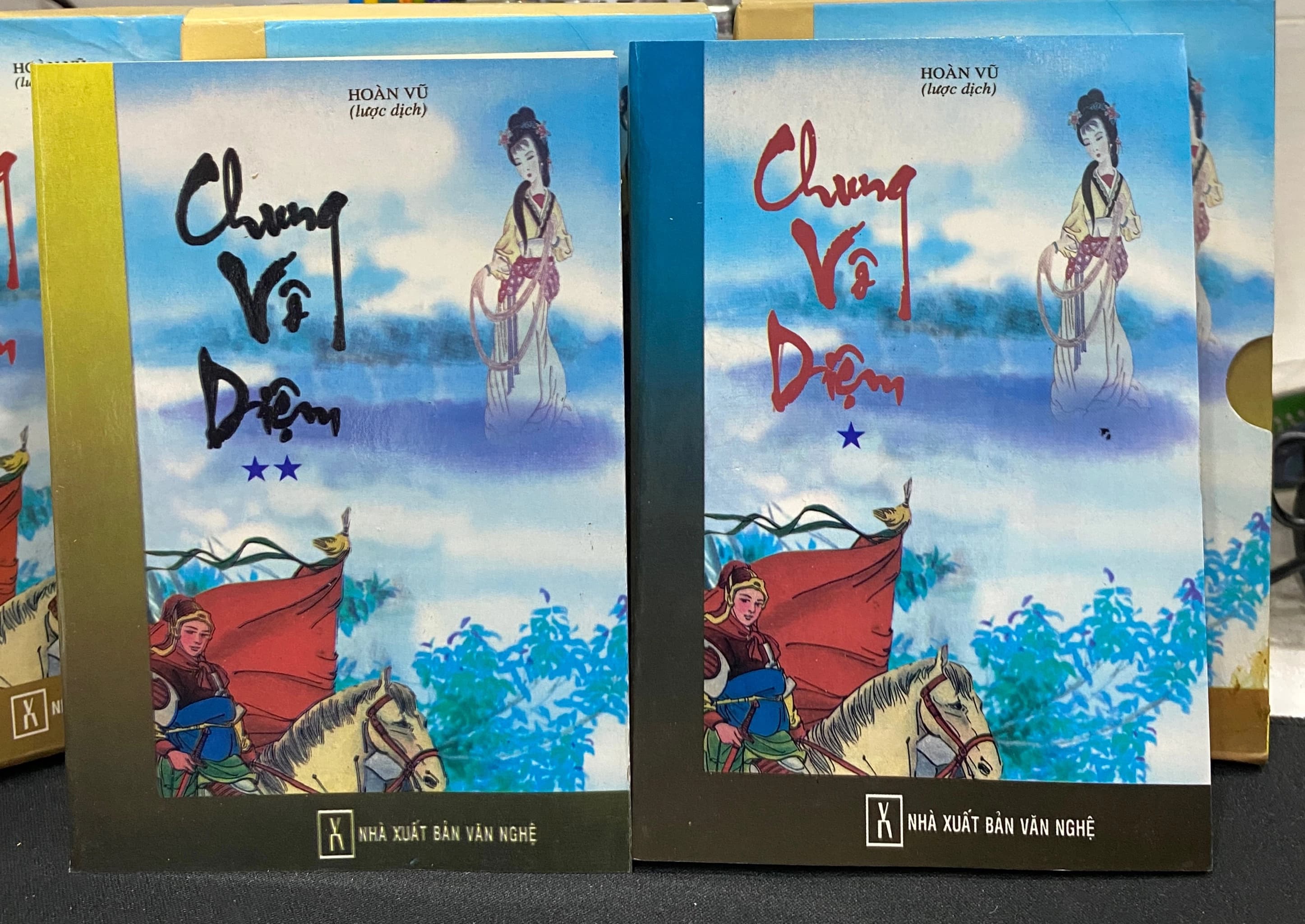 trọn bộ truyện Chung Vô Diệm (box 2 tập) - Image 1