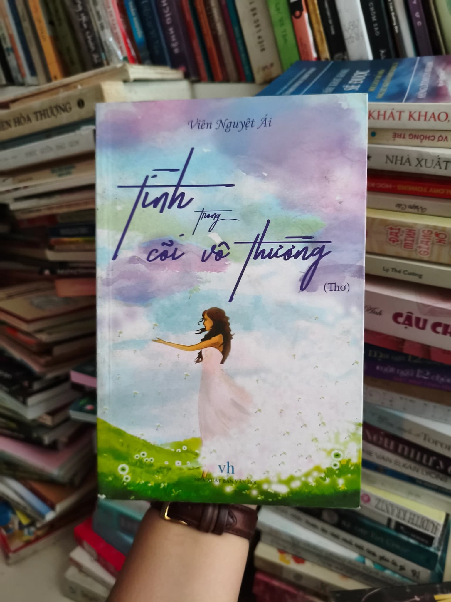 Tình trong cõi vô thường, Viên Nguyệt Ái, có chữ kí - Image 1