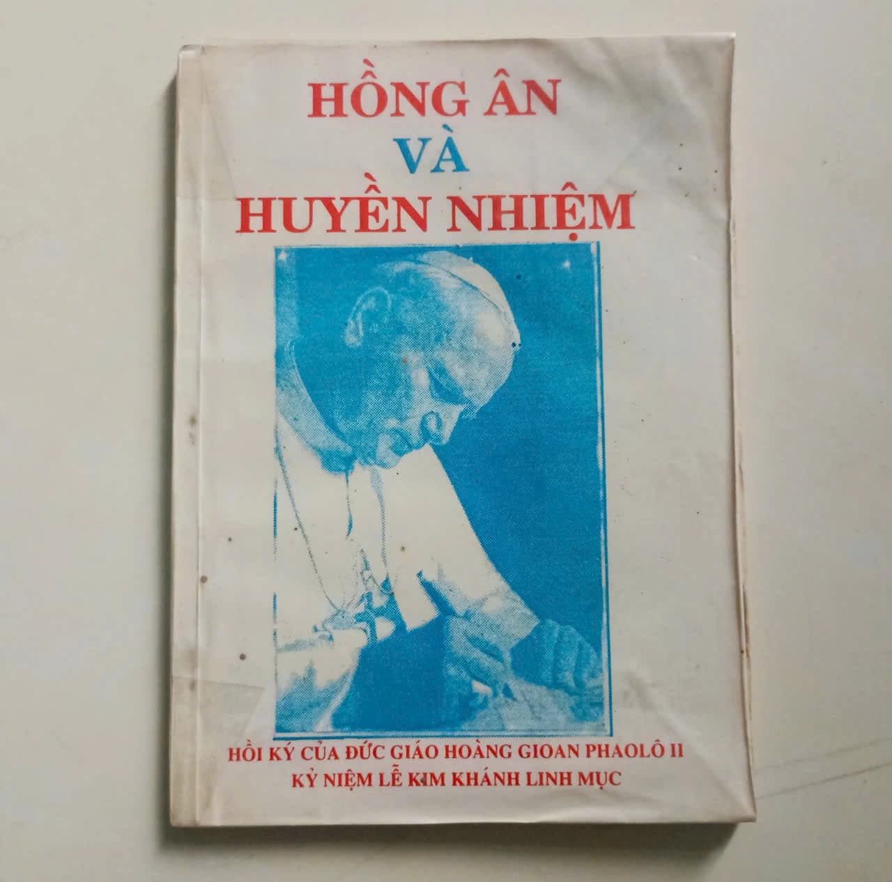 Hồng Ân Và Huyền Nhiệm - Image 1
