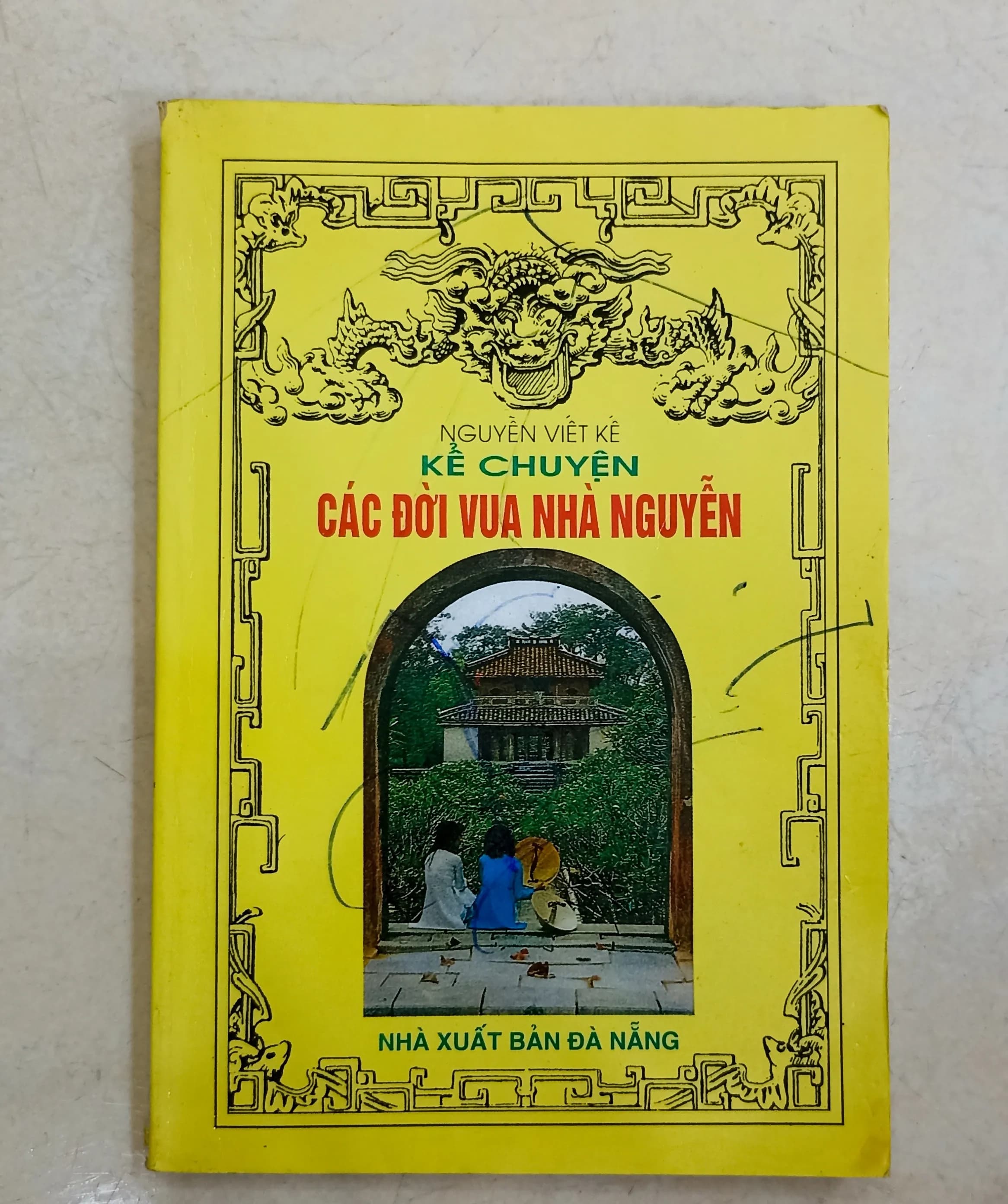 Kể chuyện các đời vua Nhà Nguyễn - Image 1