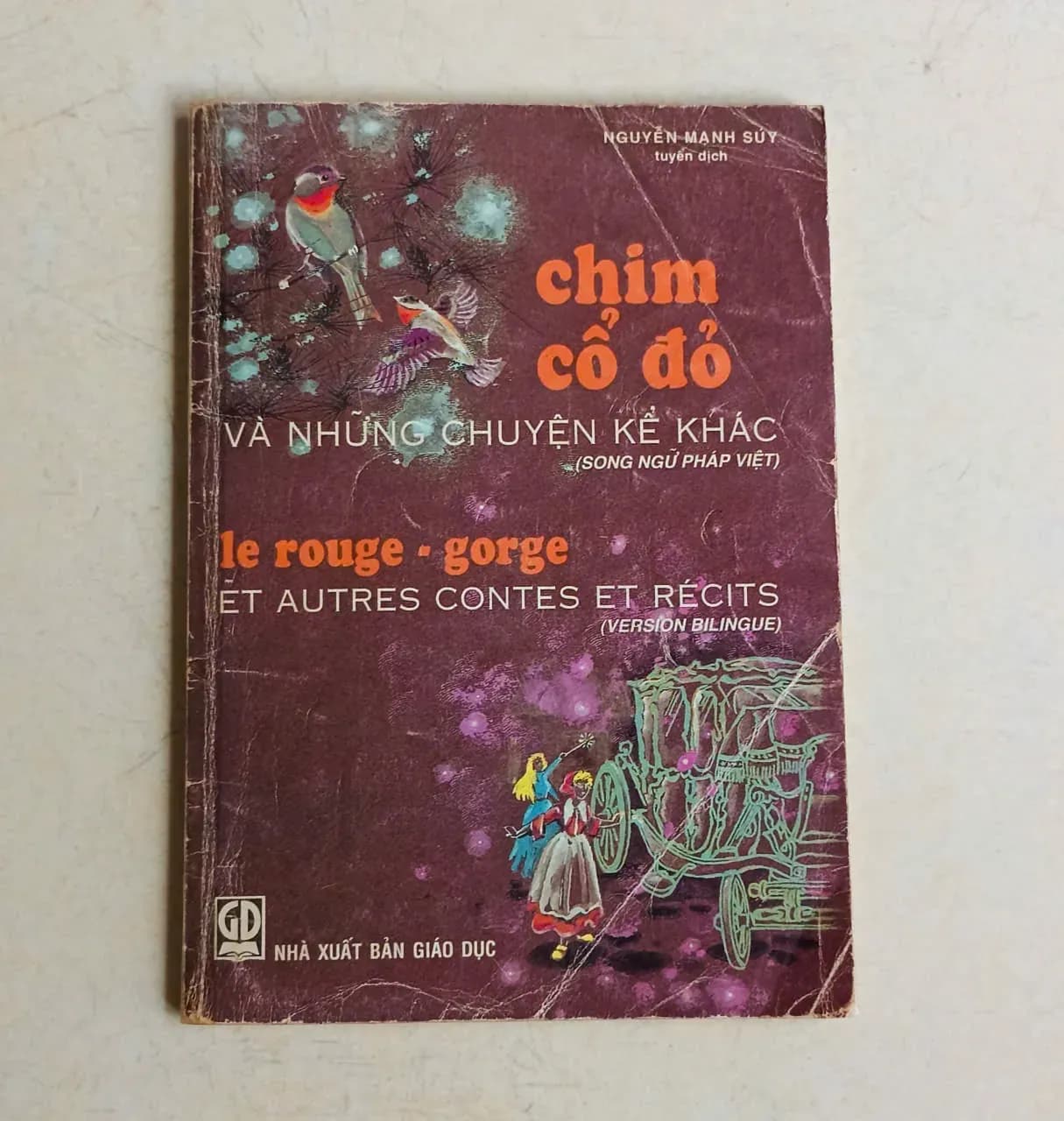 Chim cổ đỏ và những chuyện kể khác - Image 1