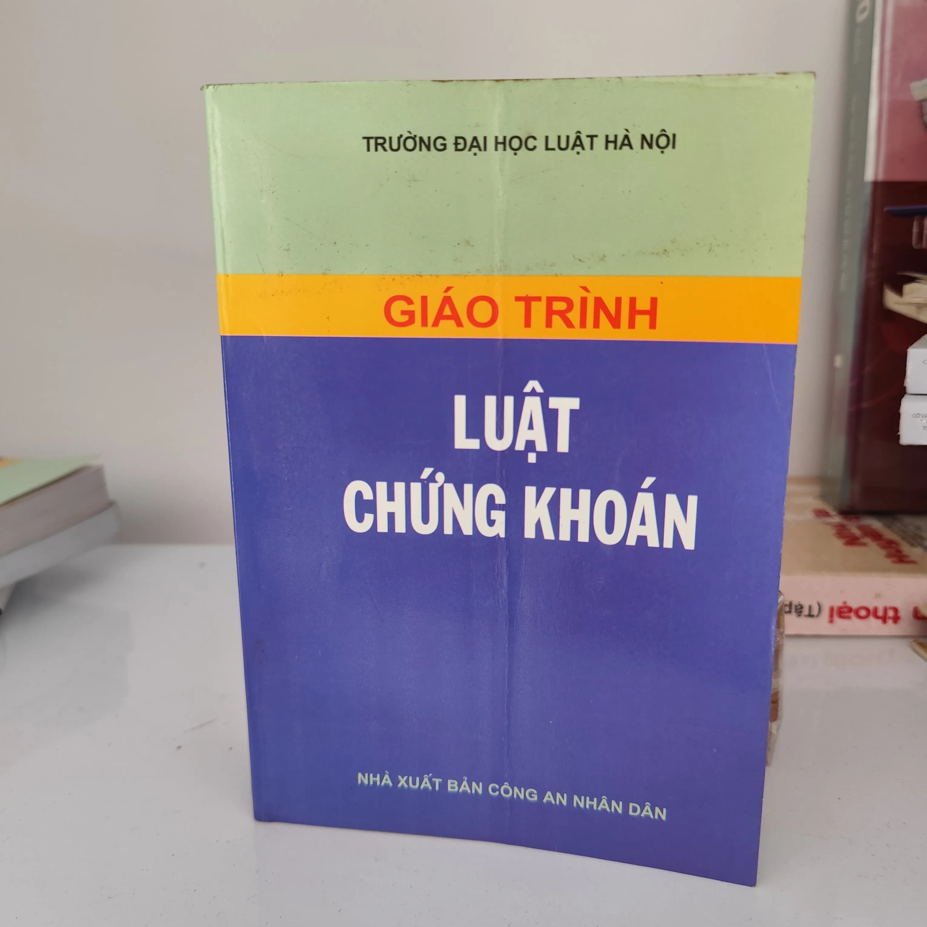 Giáo trình luật chứng khoán - Image 1