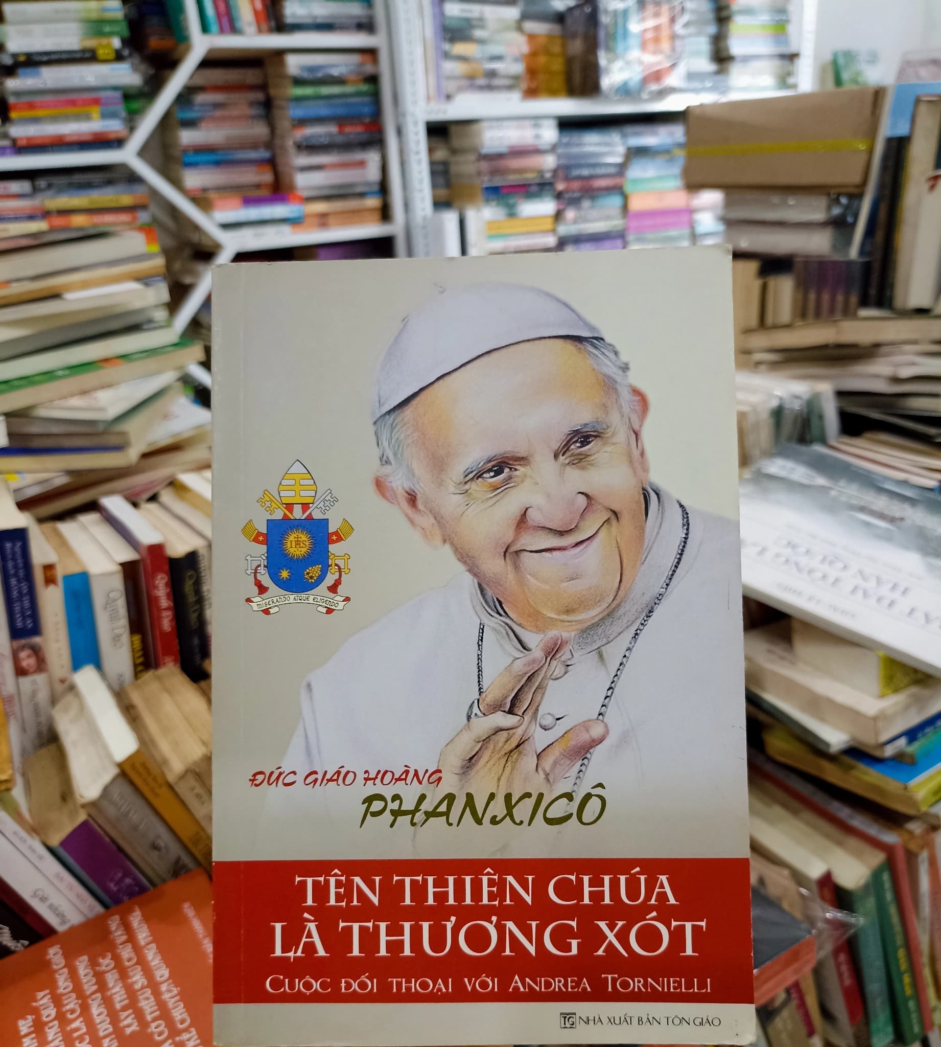 Tên Thiên Chúa là thương xót - ĐGH Phanxicô - Image 1