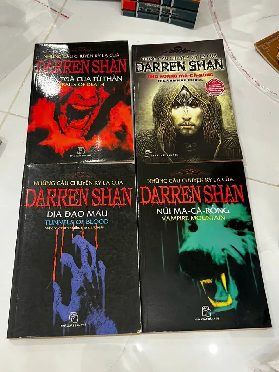 4 tập Truyện - Những Câu Chuyện Kỳ Lạ Của Darren Shan⭐ - Image 1