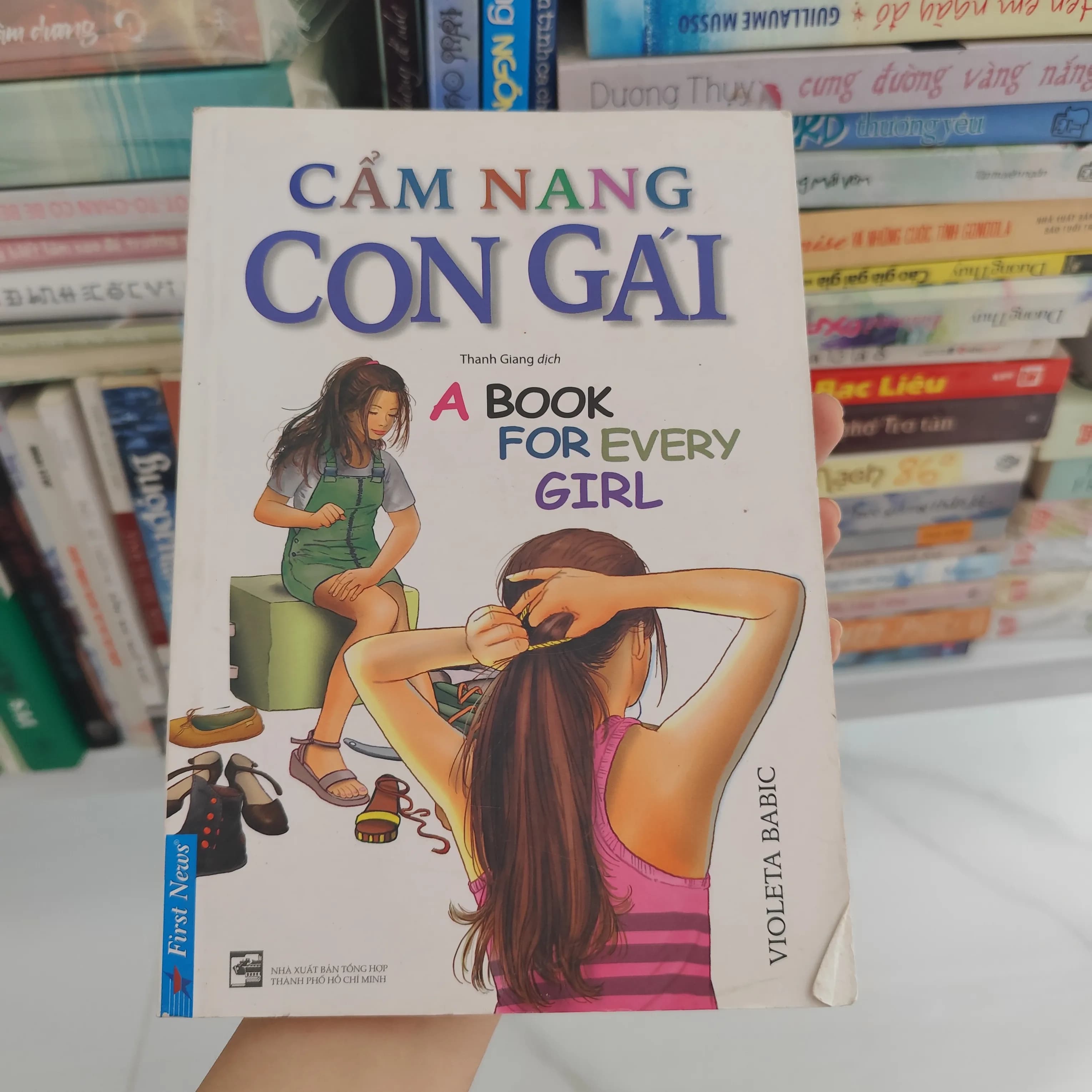Cẩm nang con gái - Image 1