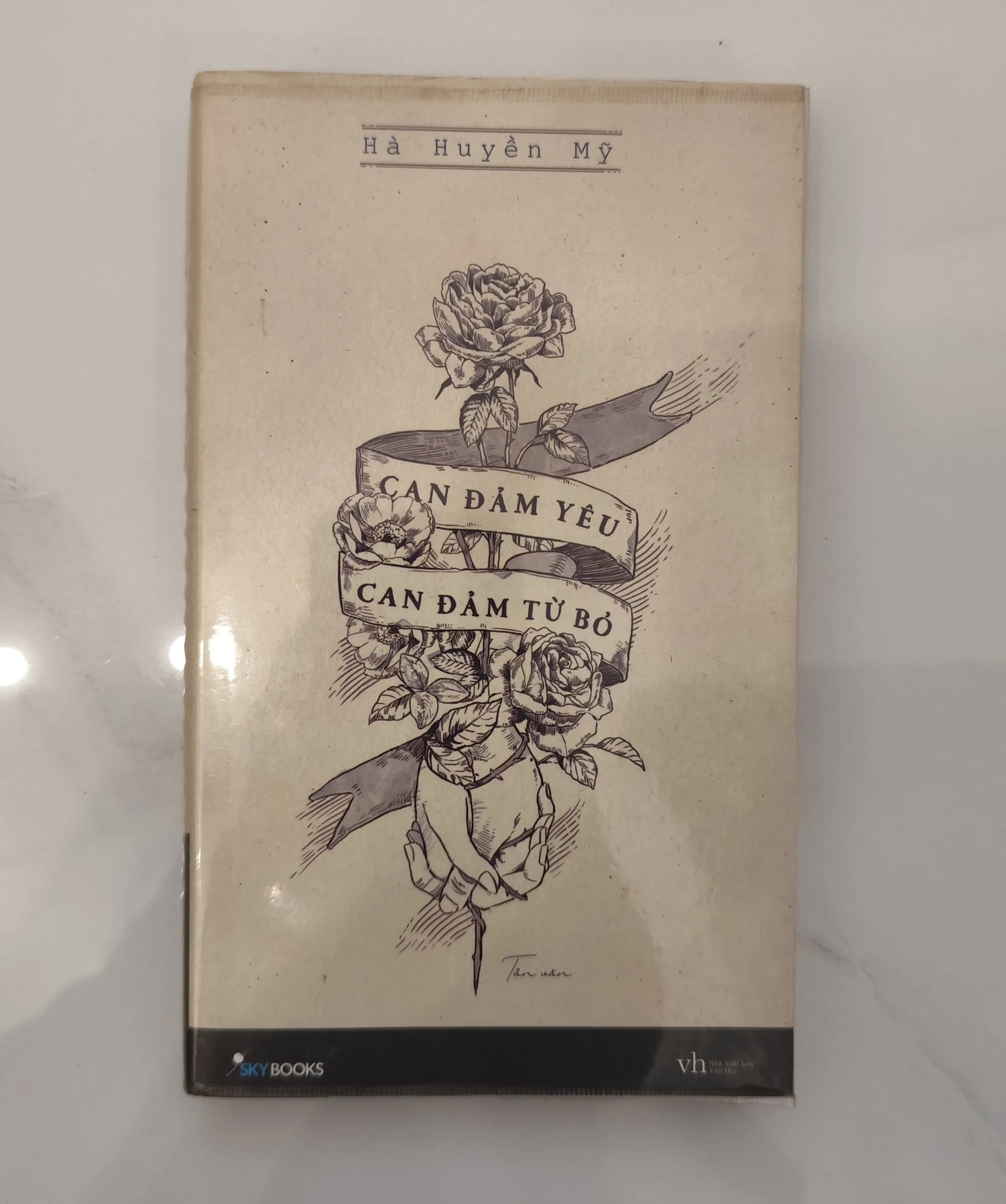 Can đảm yêu can đảm từ bỏ - Image 1