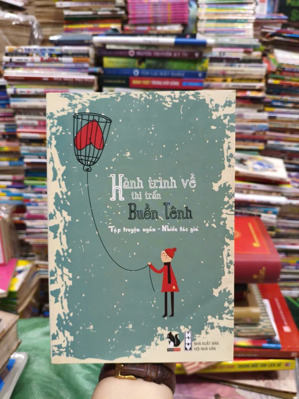 Hành Trình Về Thị Trấn Buồn Tênh - Image 1