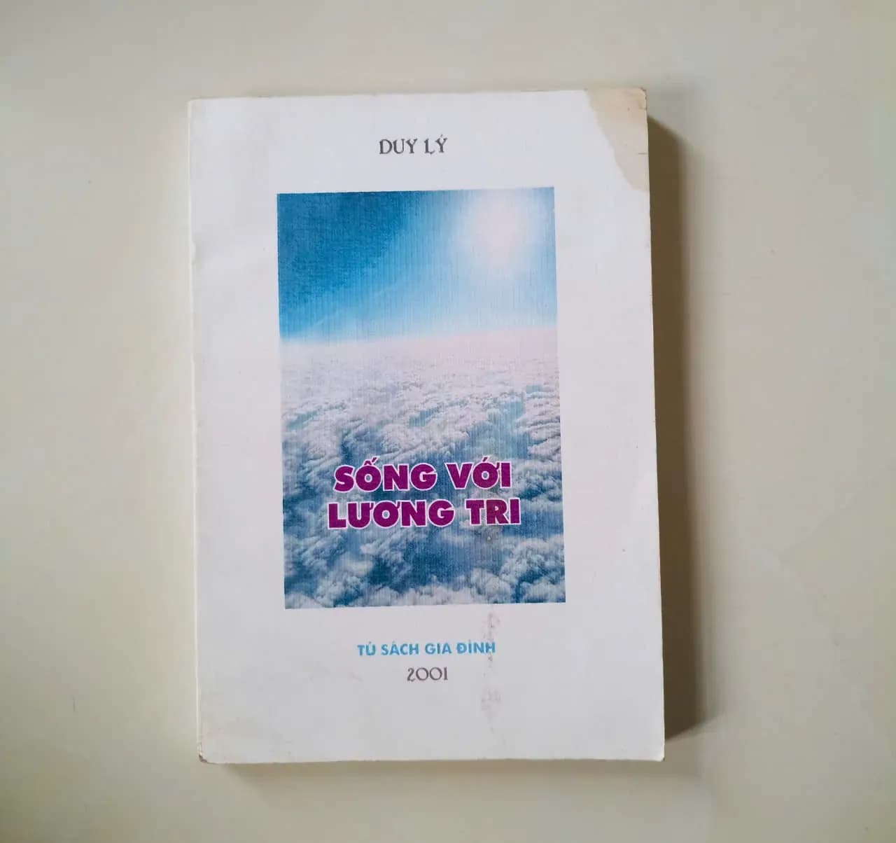 Sống với lương tri - Image 1