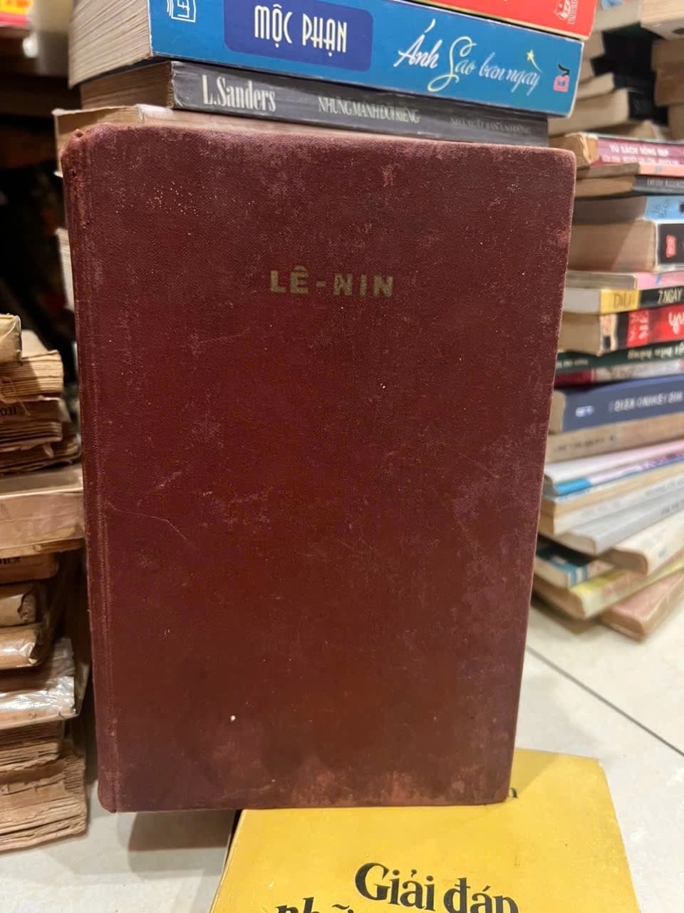 Lê - Nin . - Image 1