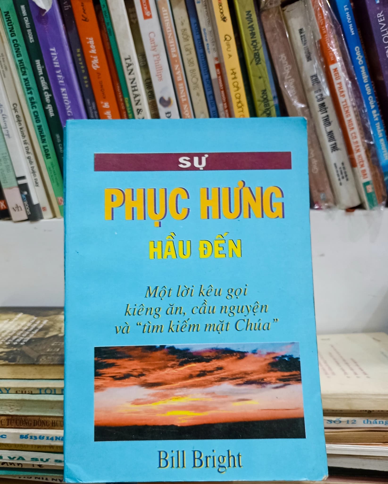 Sự phục hưng hầu đến - Image 1