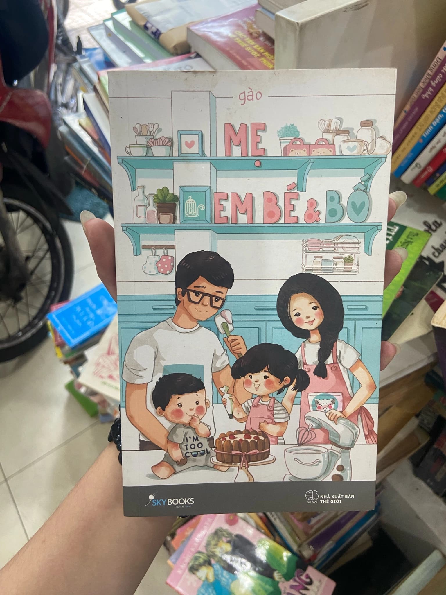 Mẹ , em bé & bố - Image 1