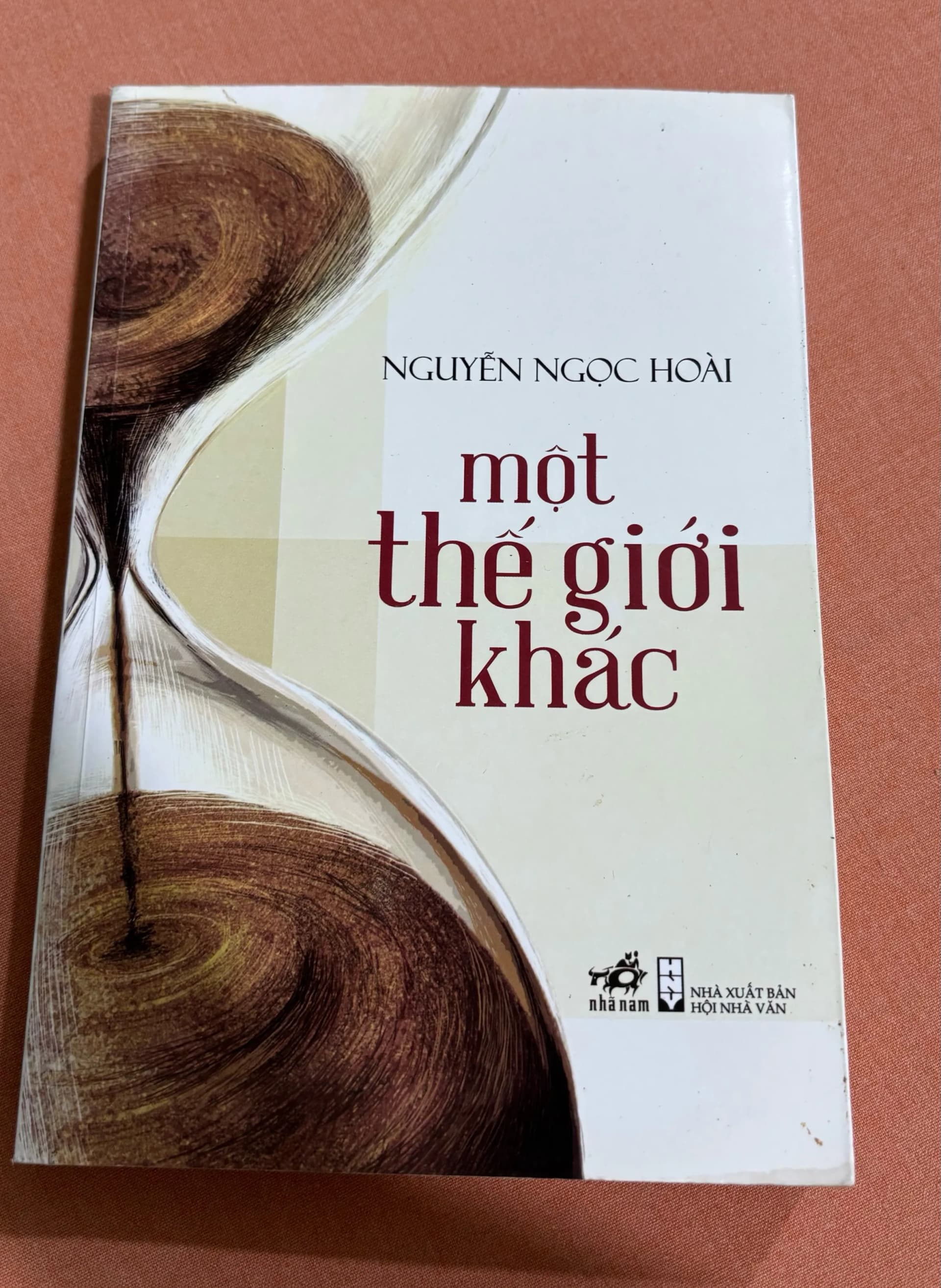 Một thế giới khác - Image 1