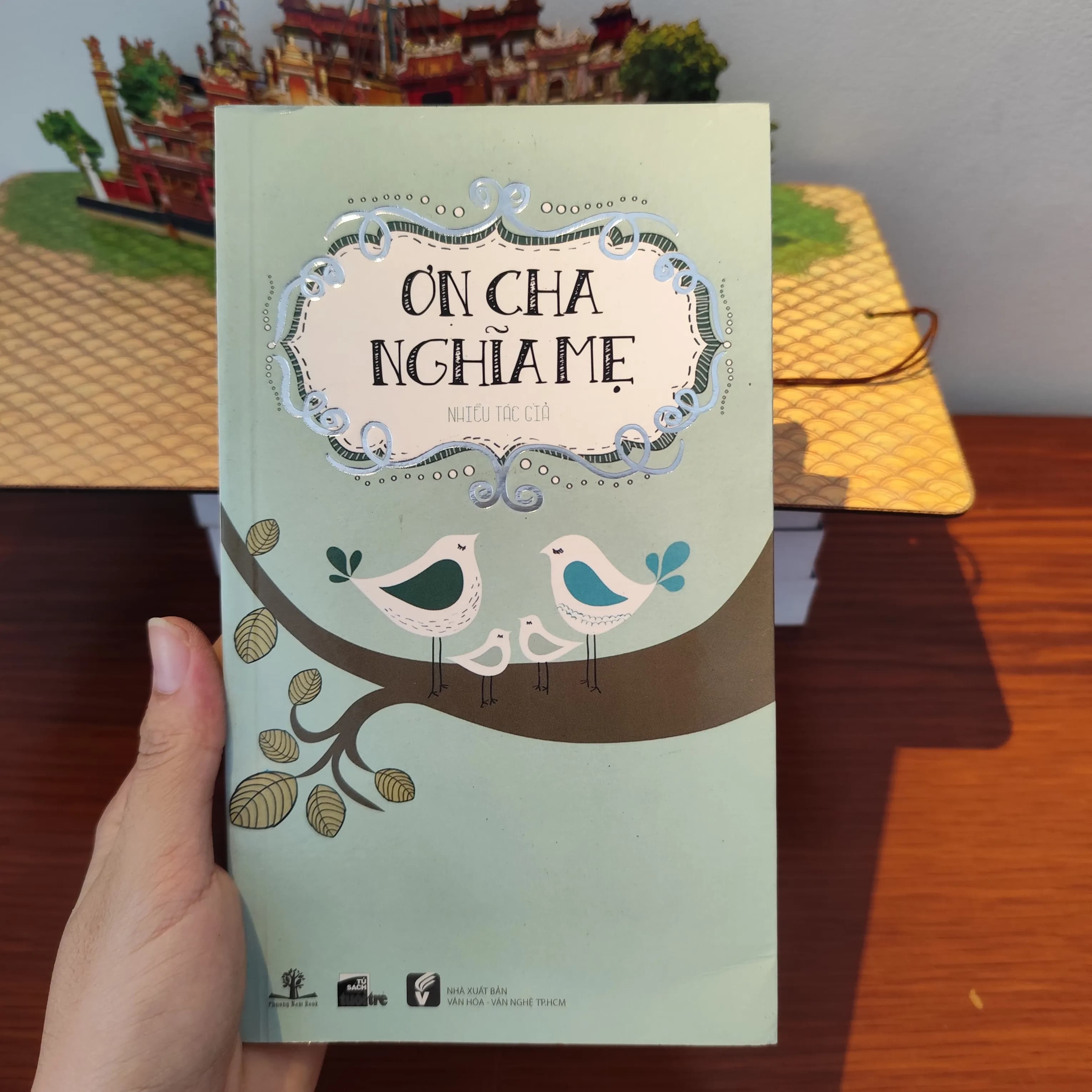 Ơn cha nghĩa mẹ - Image 1