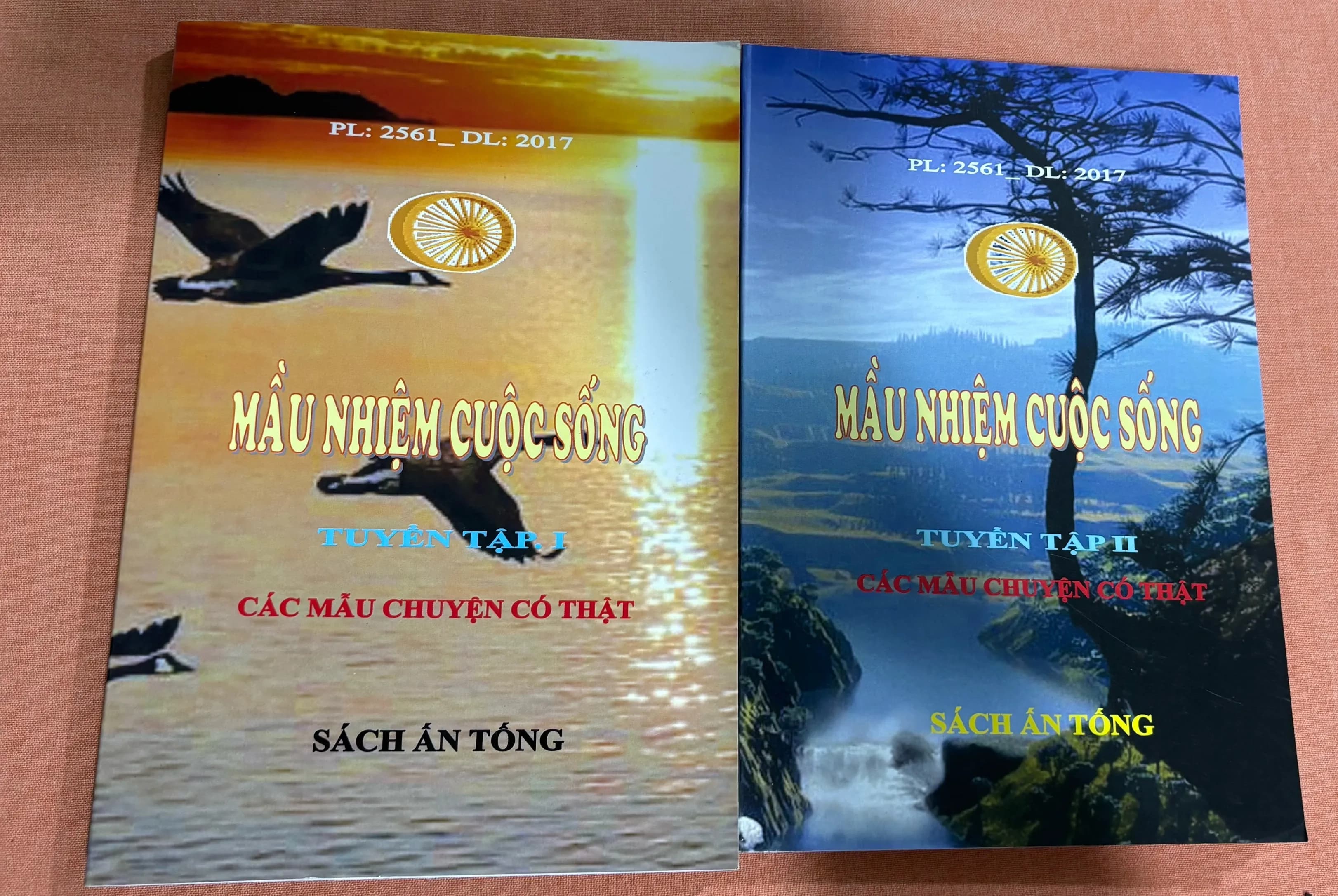 Combo Mầu nhiệm cuộc sống tập 1 và 2 - Image 1
