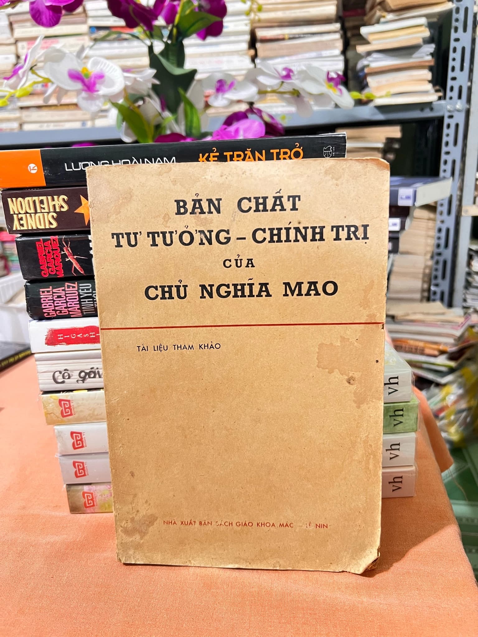 Bản chất tư tưởng - Chính Trị của chủ nghĩa Mao - 1979 - Image 1