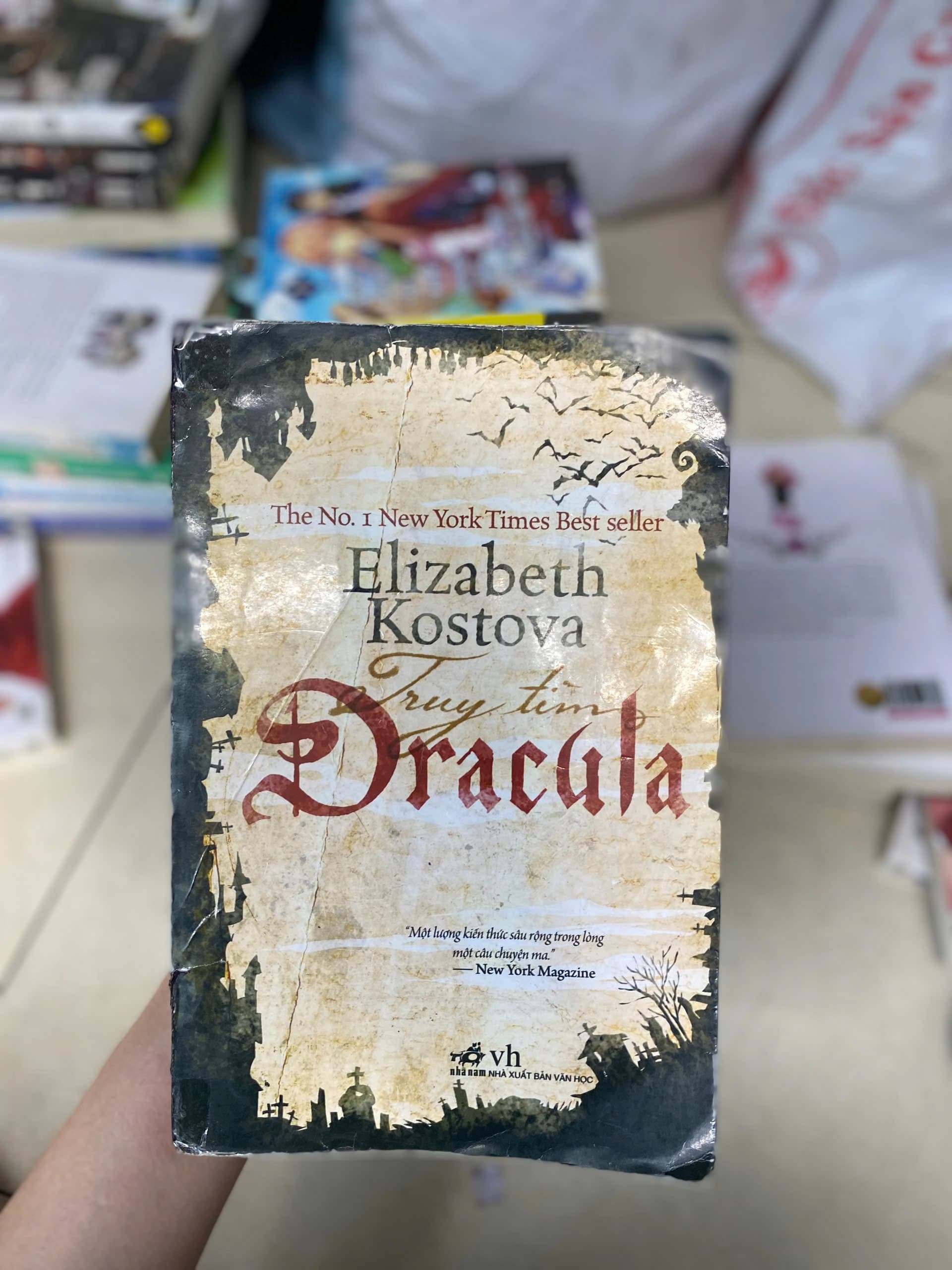 Truy tìm Dracula - Elizabeth Kostova - Image 1