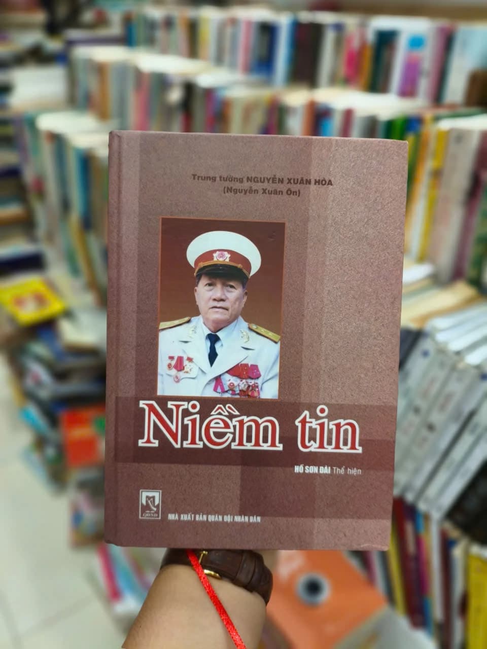 Niềm Tin - Trung Tướng Nguyễn Xuân Hòa - Image 1