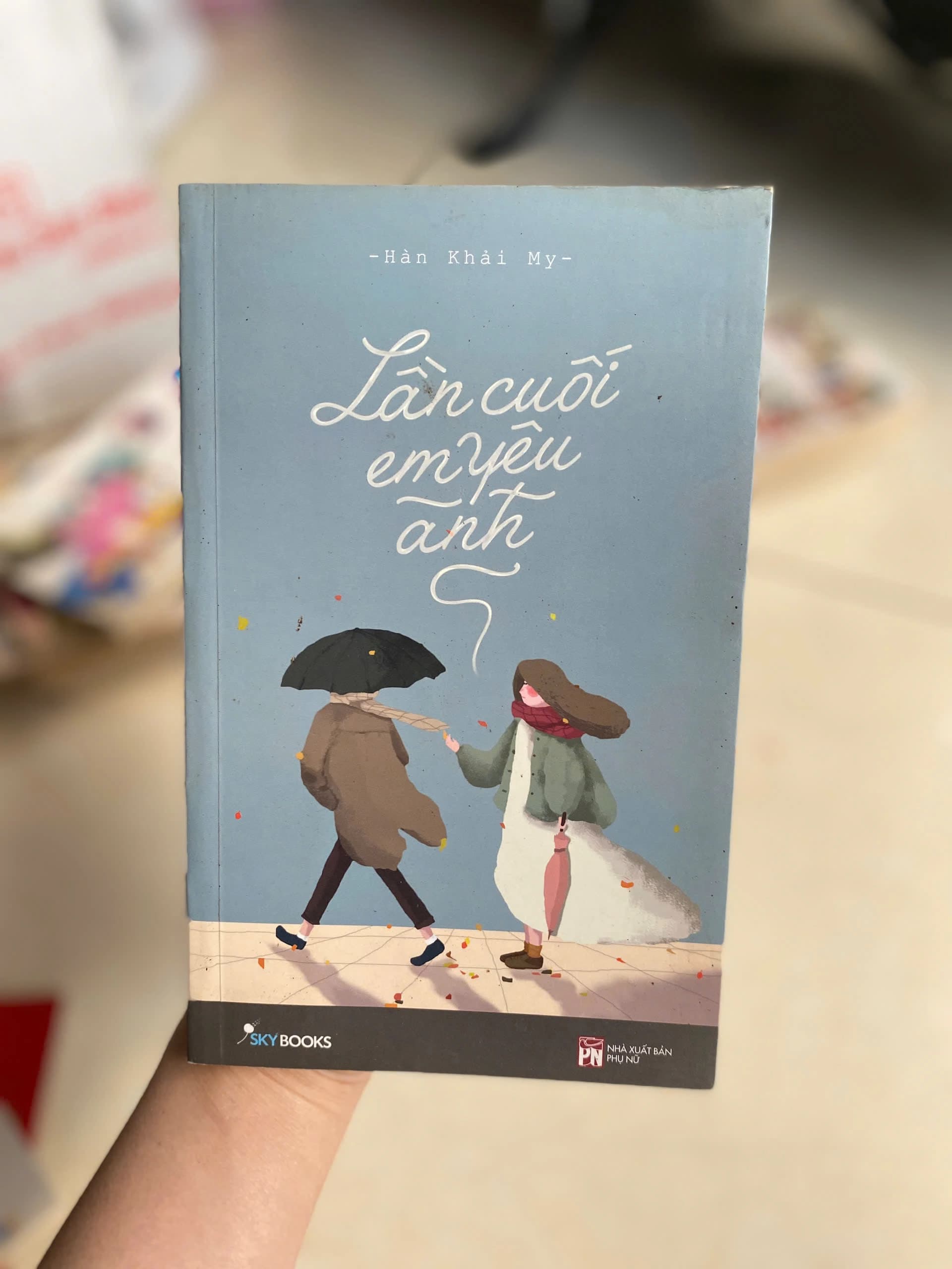 Lần Cuối Em Yêu Anh - Image 1