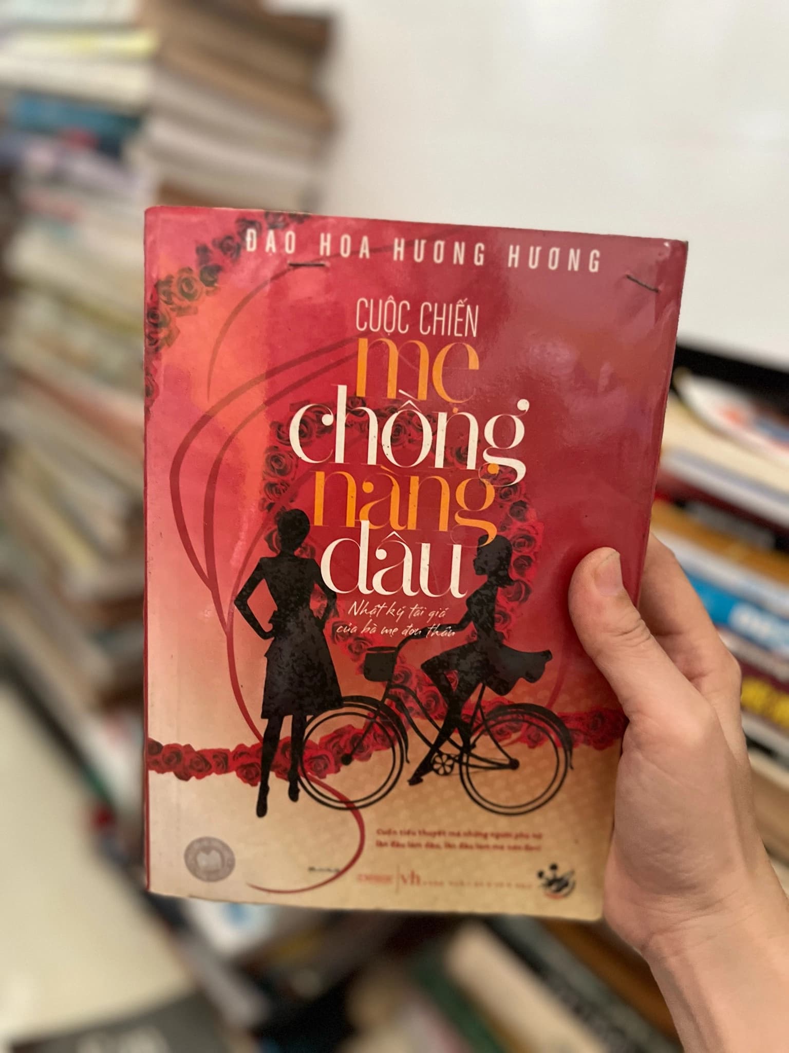 Cuộc chiến Mẹ chồng nàng dâu - Đạo Hoa Hương Hương - Image 1