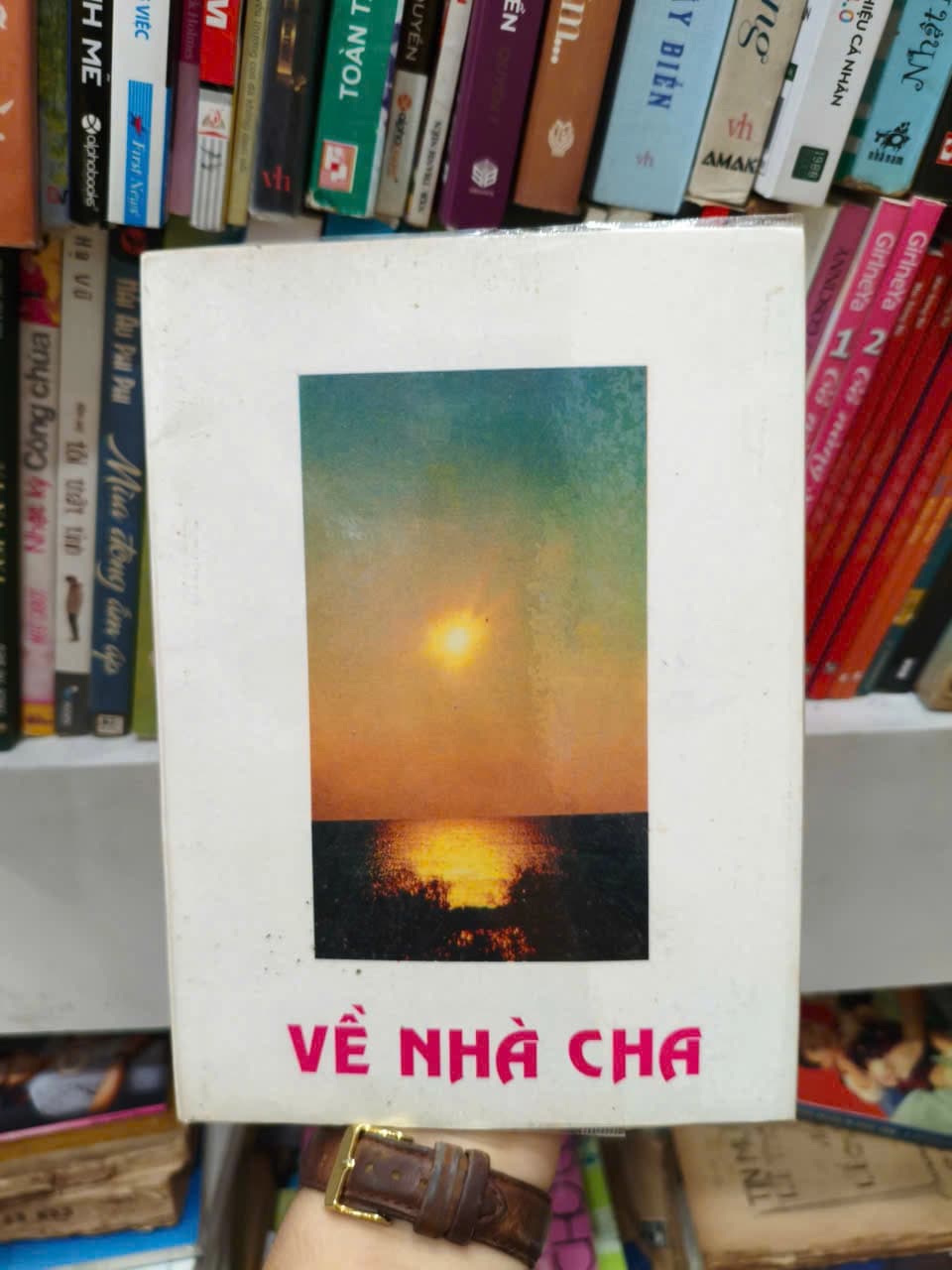 Về Nhà Cha - Image 1