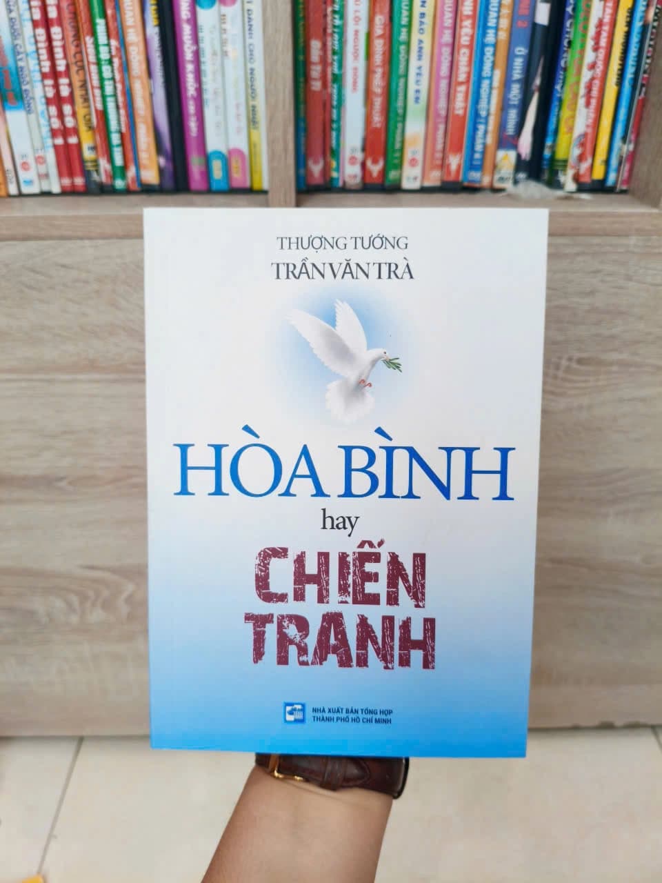 Hòa Bình Hay Chiến Tranh - Image 1