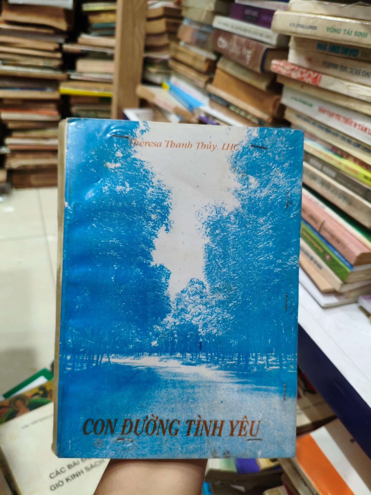 Còn đường tình yêu - Image 1