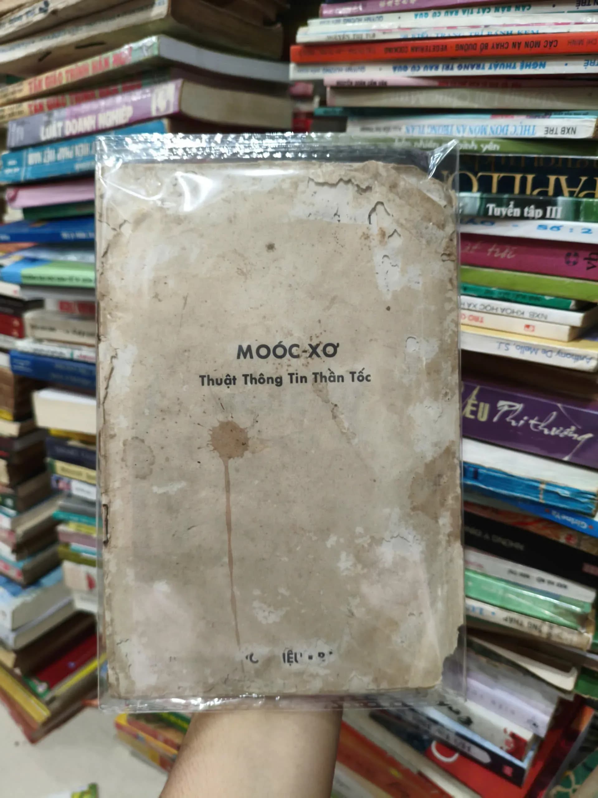 Moóc - Xơ Thuật Thông Tin Thần Tốc - Image 1