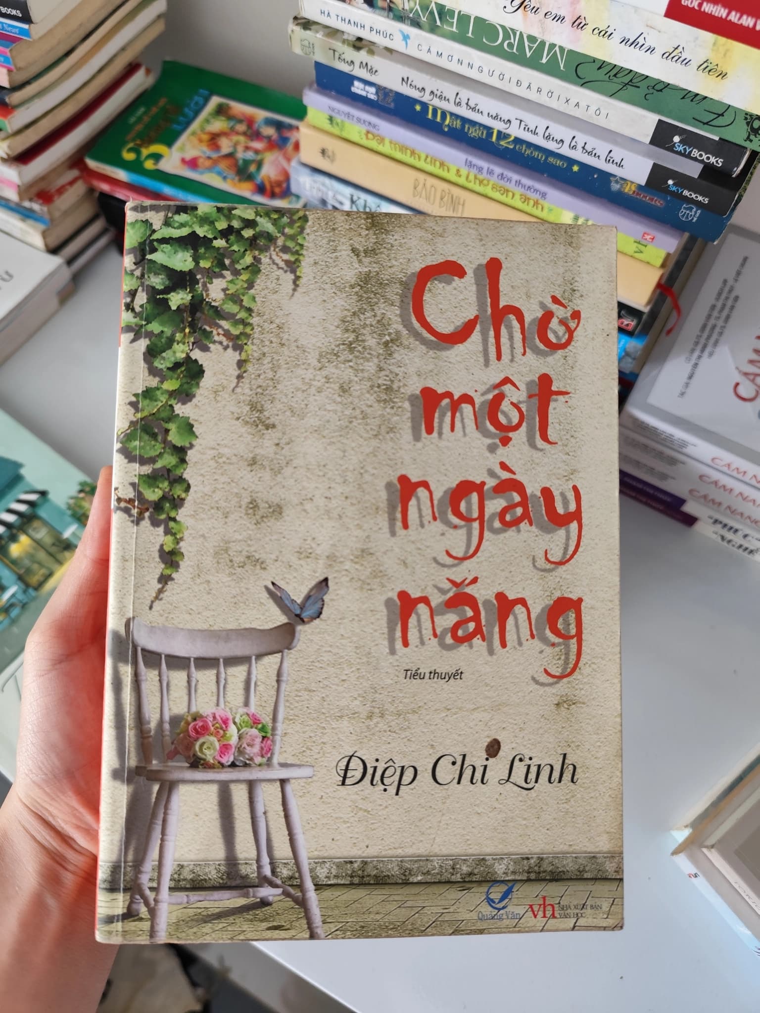 Chờ một ngày nắng- Điệp Chi Linh - Image 1